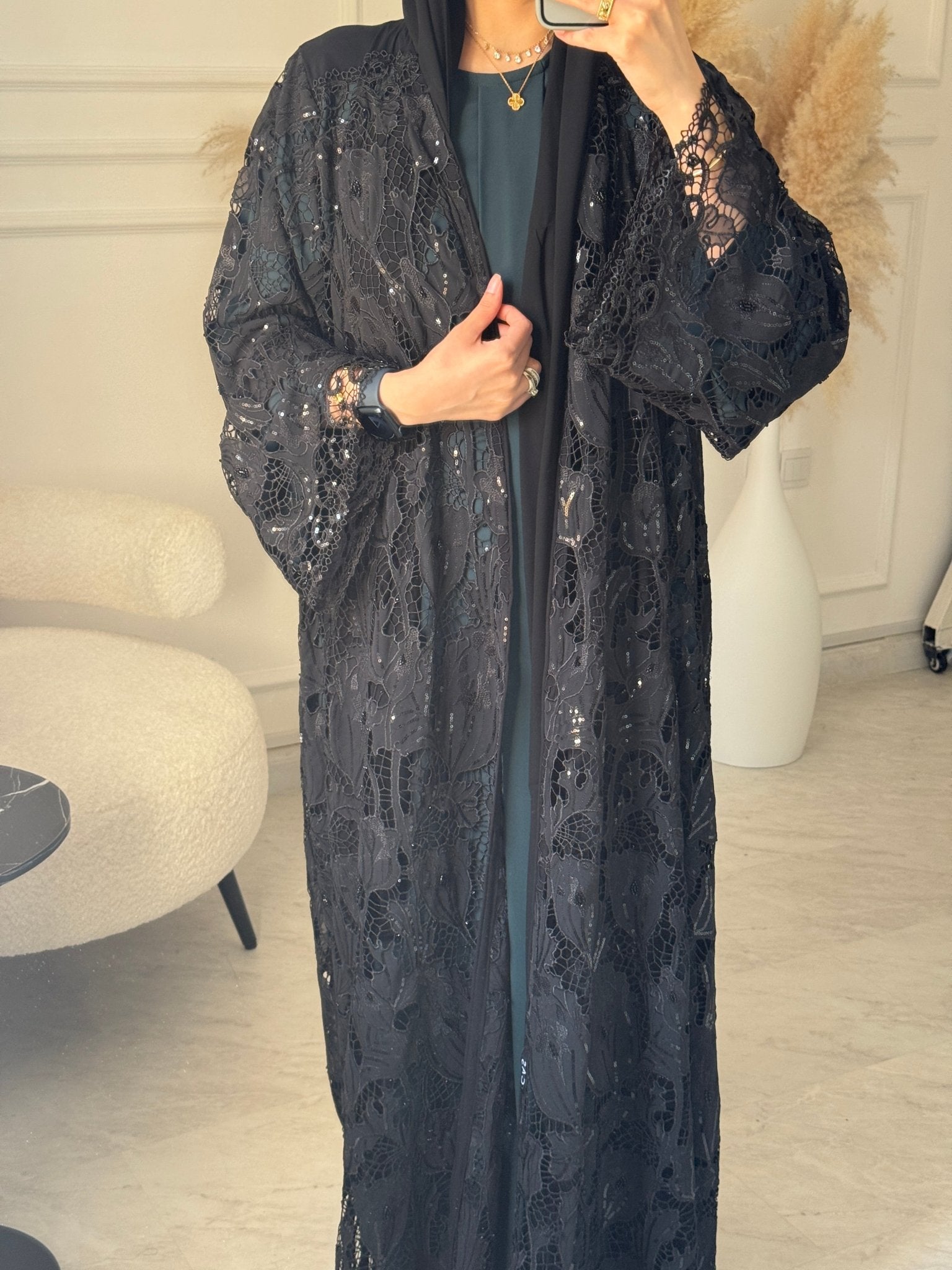 C 1097 Black Dantel Abaya
