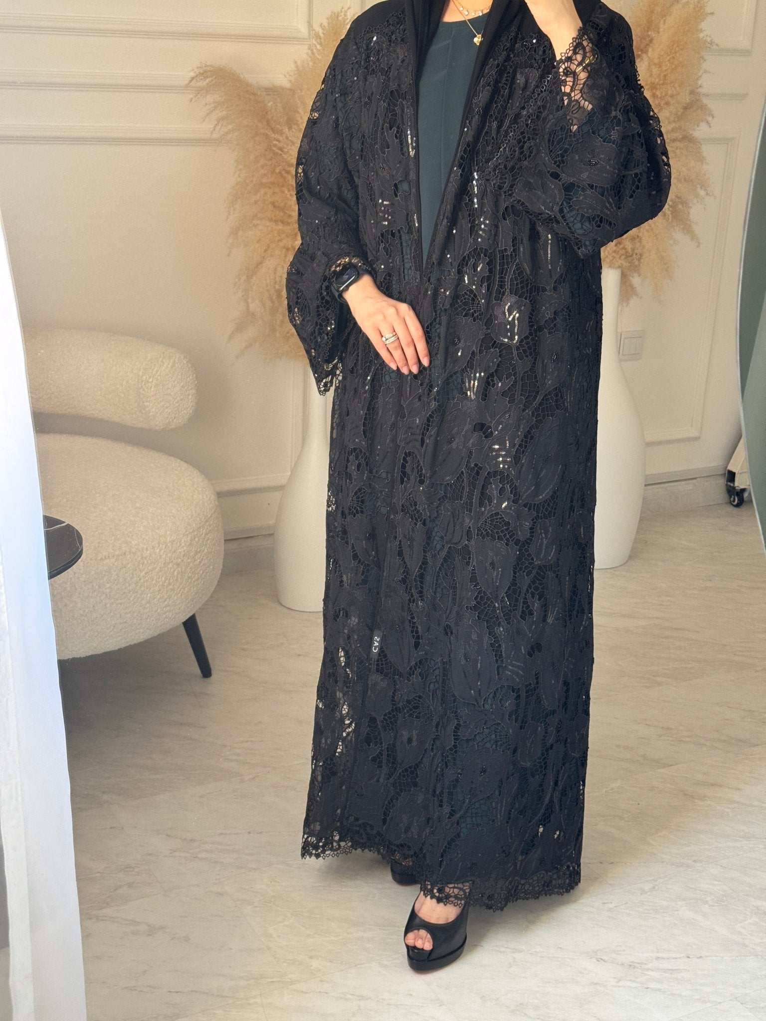 C 1097 Black Dantel Abaya
