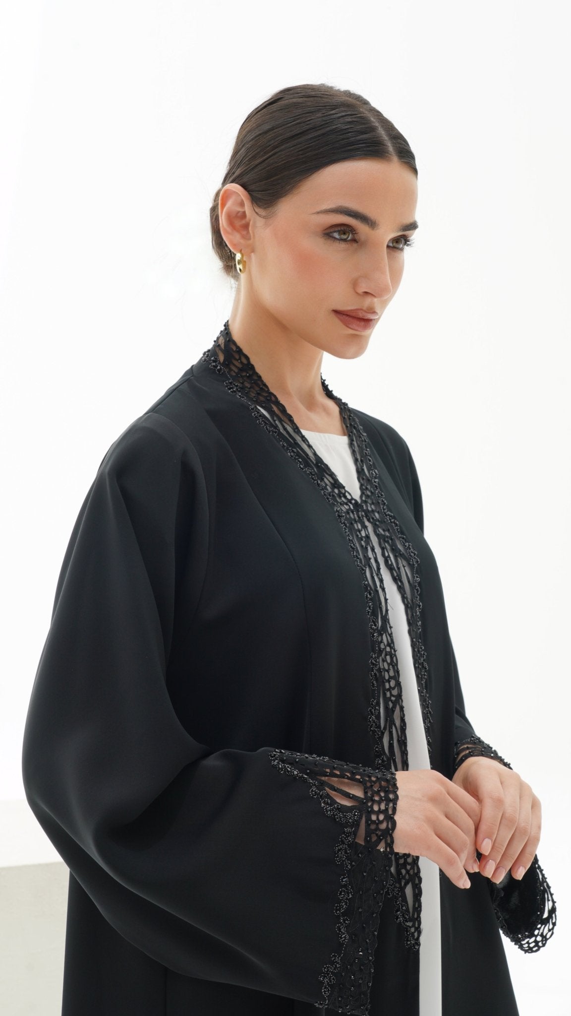 C 1118 Black Abaya