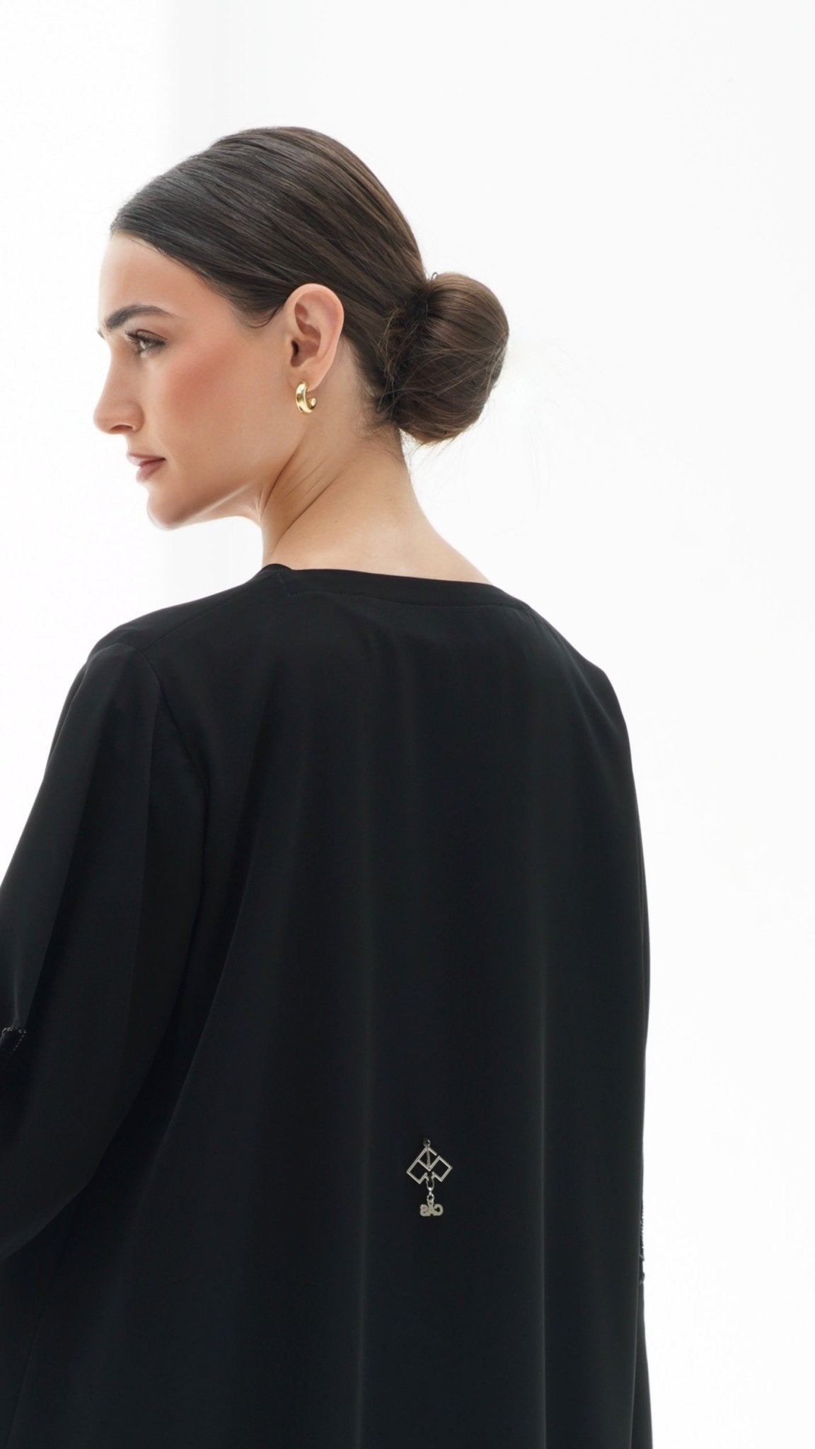 C 1118 Black Abaya