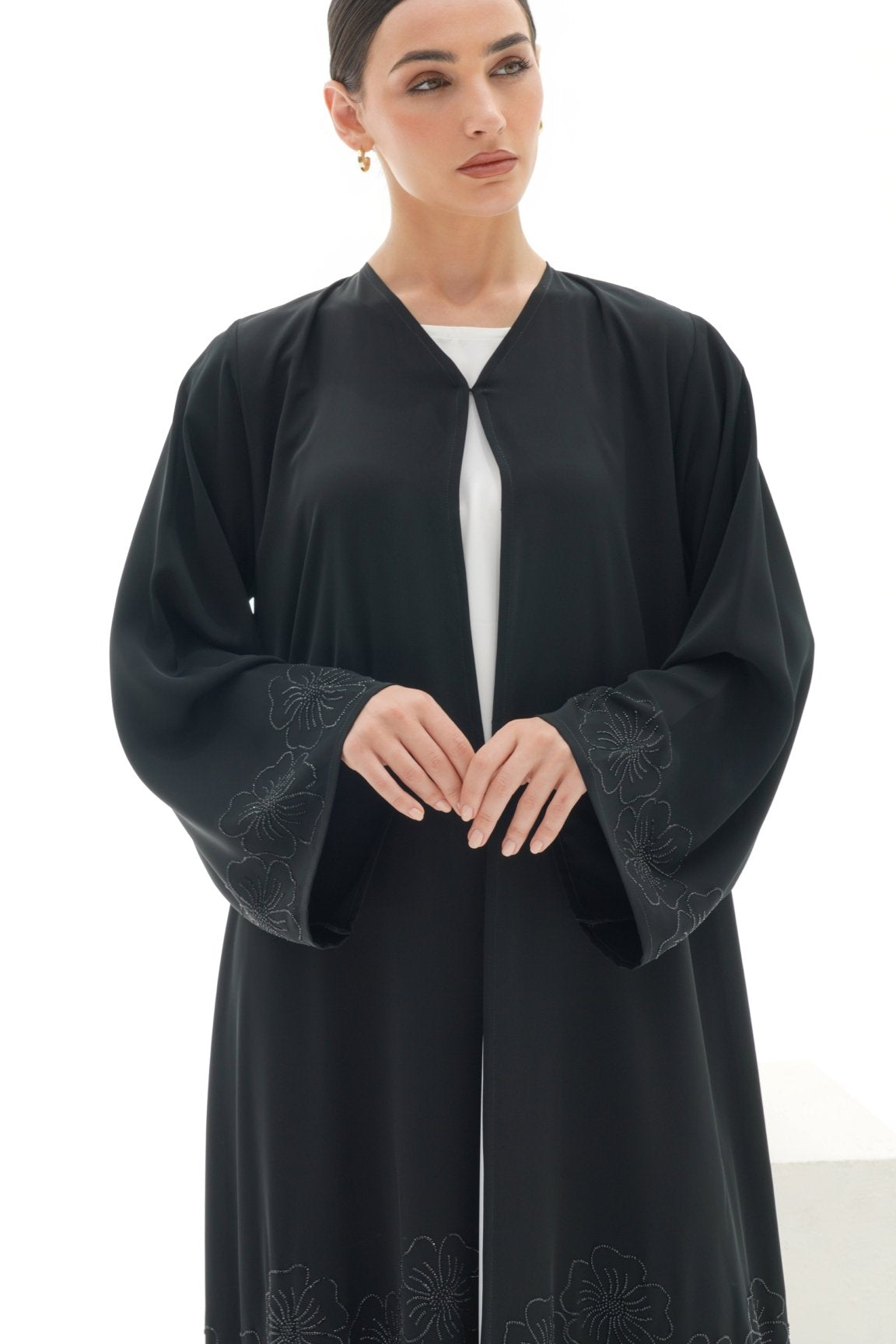 C 1119 Black Abaya