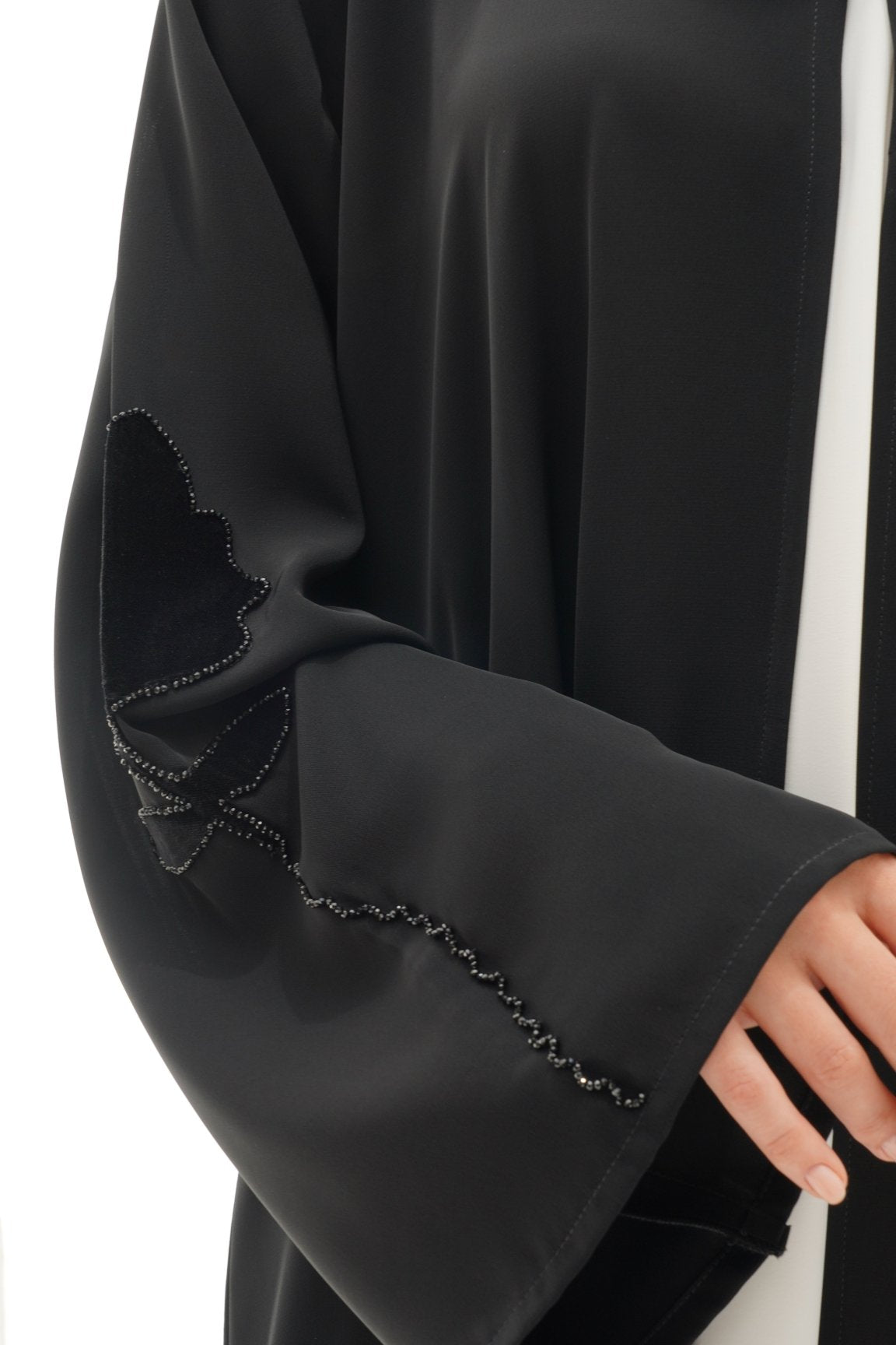 C 1122 Black Abaya