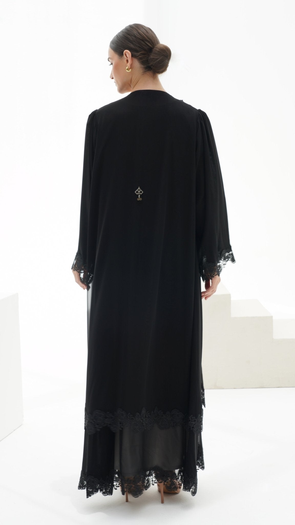 C 1123 Black Abaya