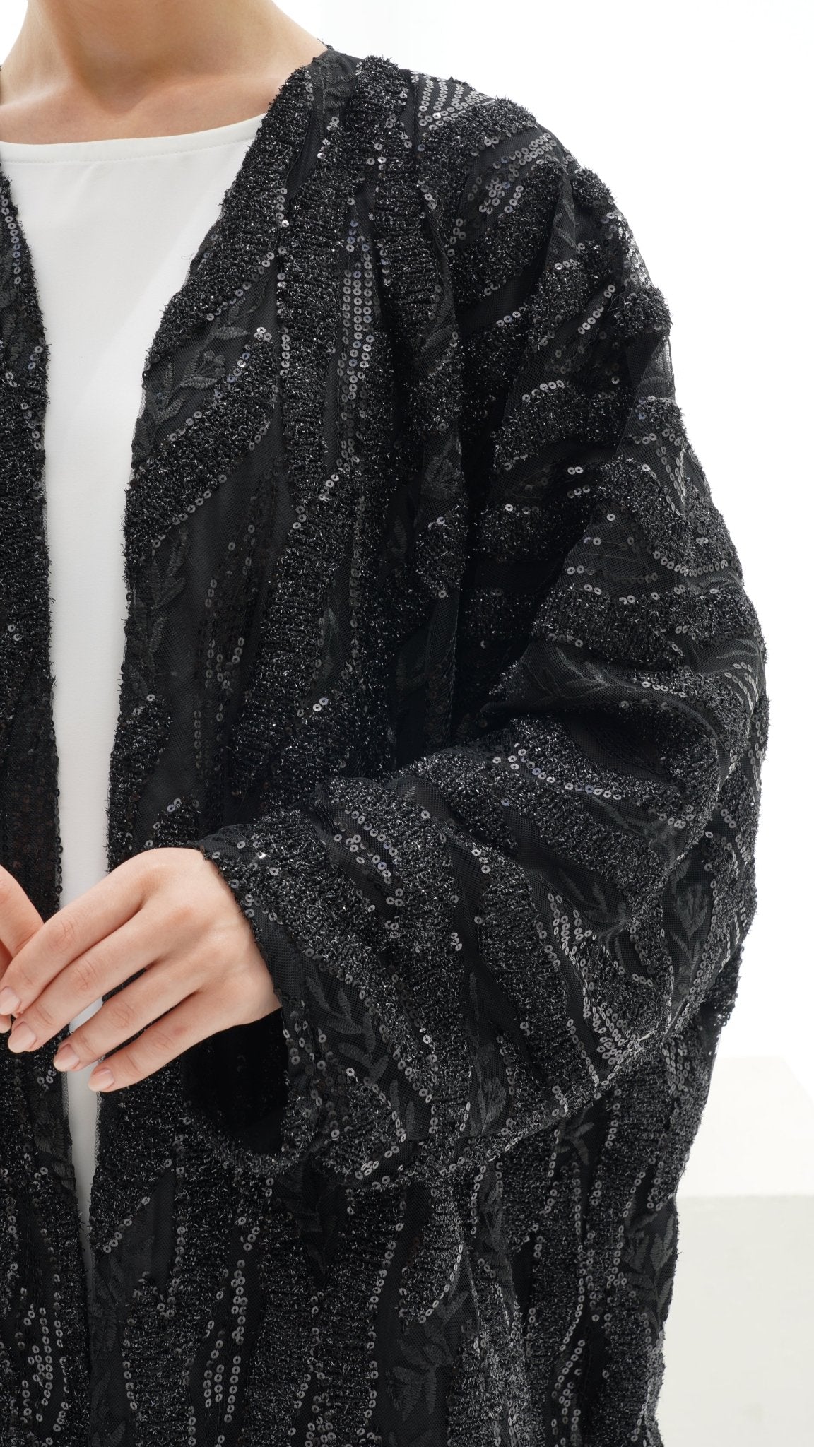 C 1124 Black Abaya