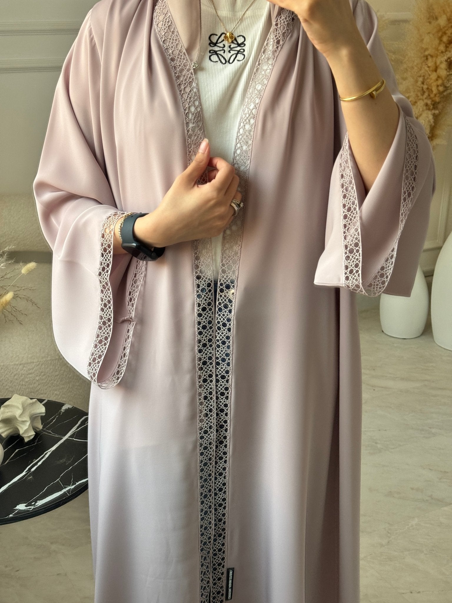 C 1132 Skin Lace Abaya
