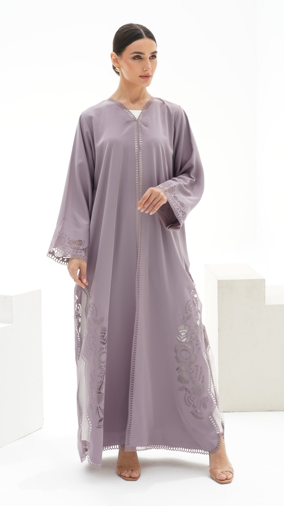 C 1144 Lilac Abaya