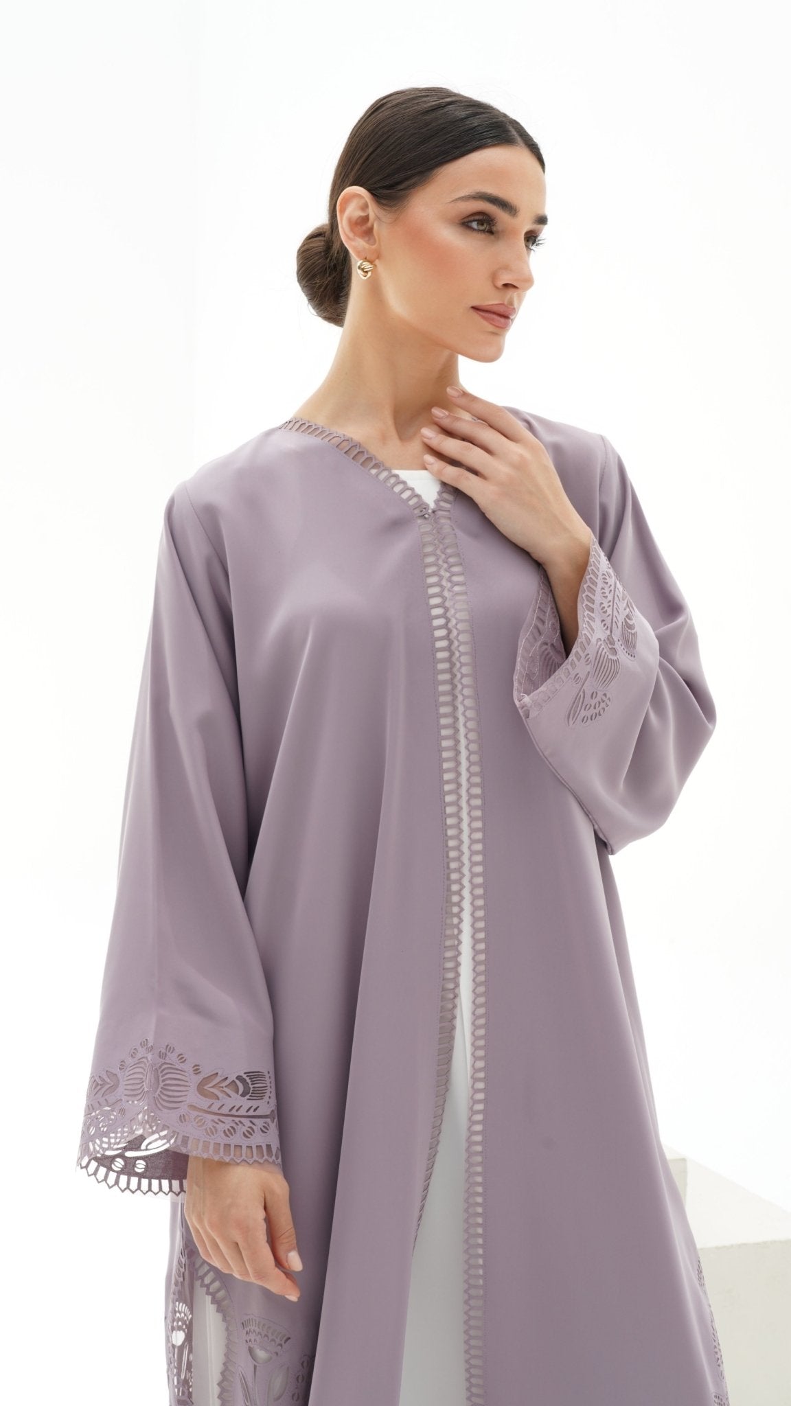 C 1144 Lilac Abaya
