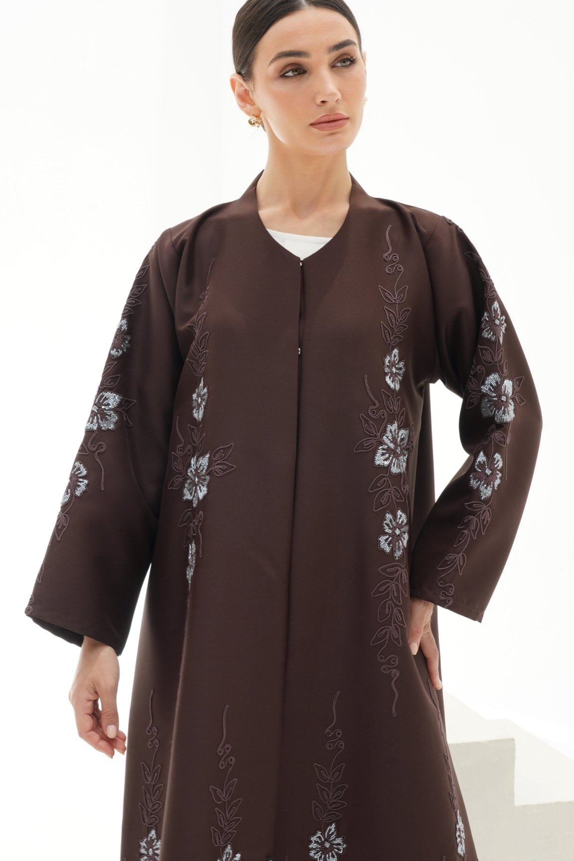 C 1149 Brown Abaya