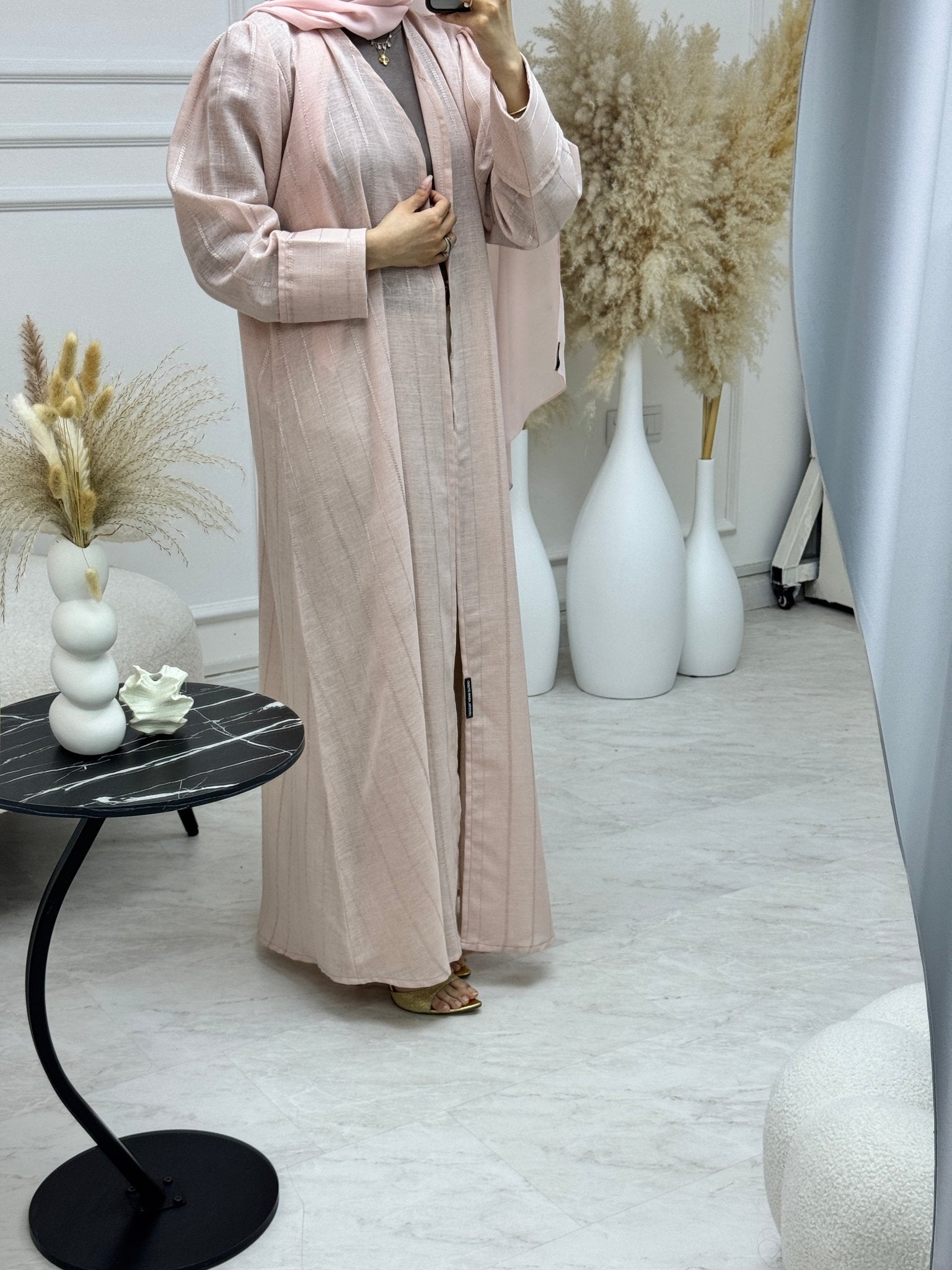 C 1217 - 03 Peony Travel Abaya