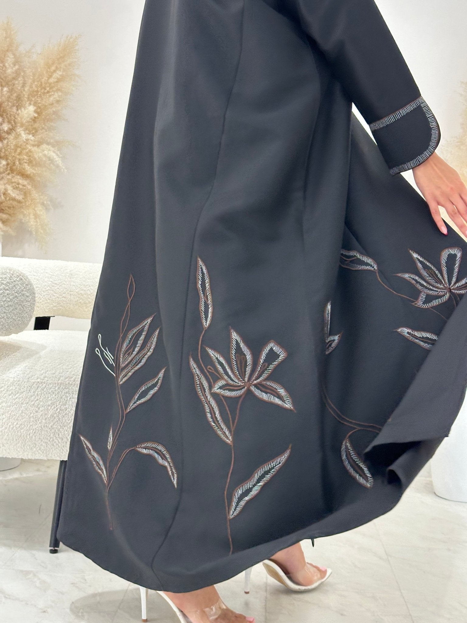 C 1273 Black Abaya