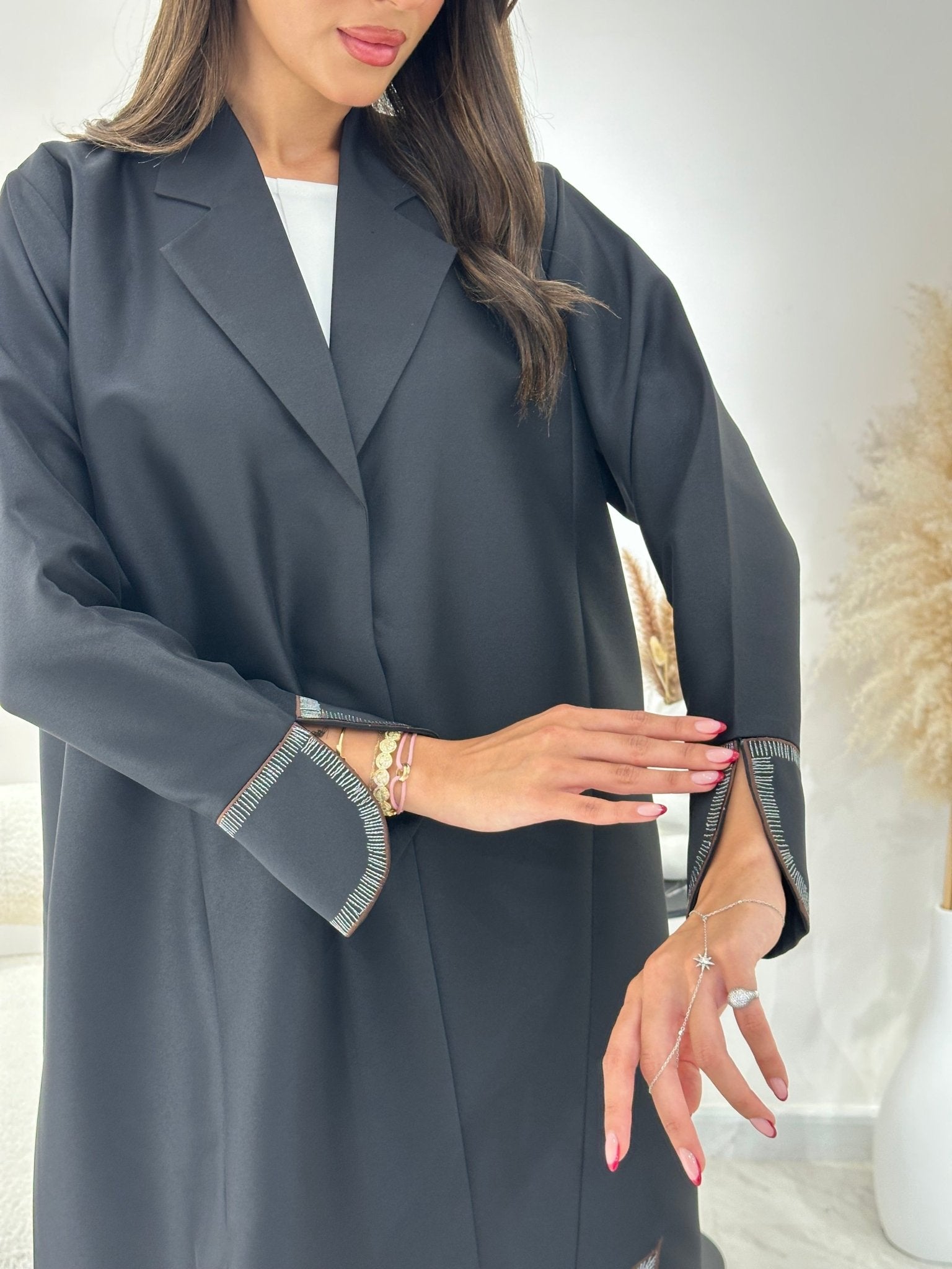 C 1273 Black Abaya