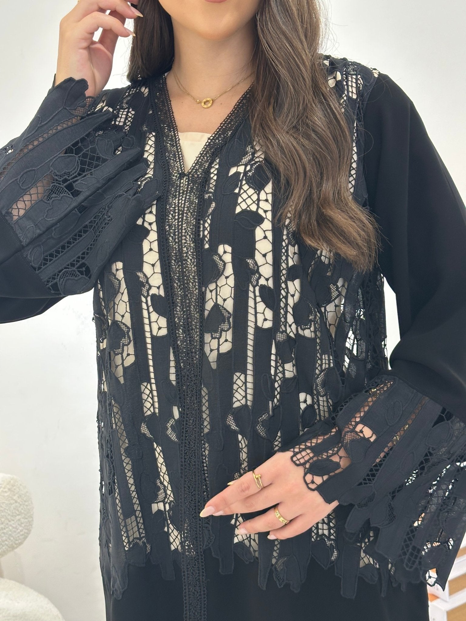 C 1310 Black Lace Abaya