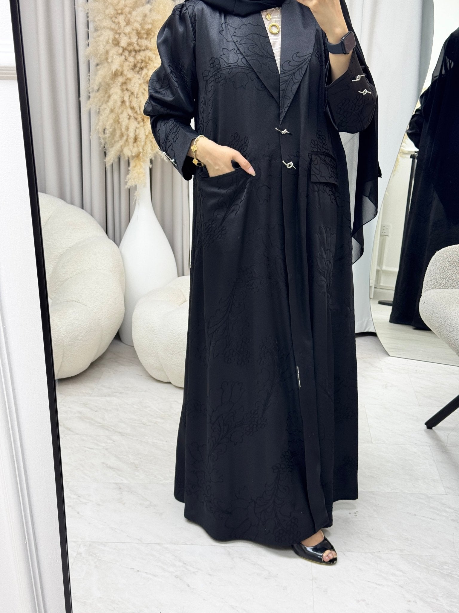 C 1334 Black Coat Abaya