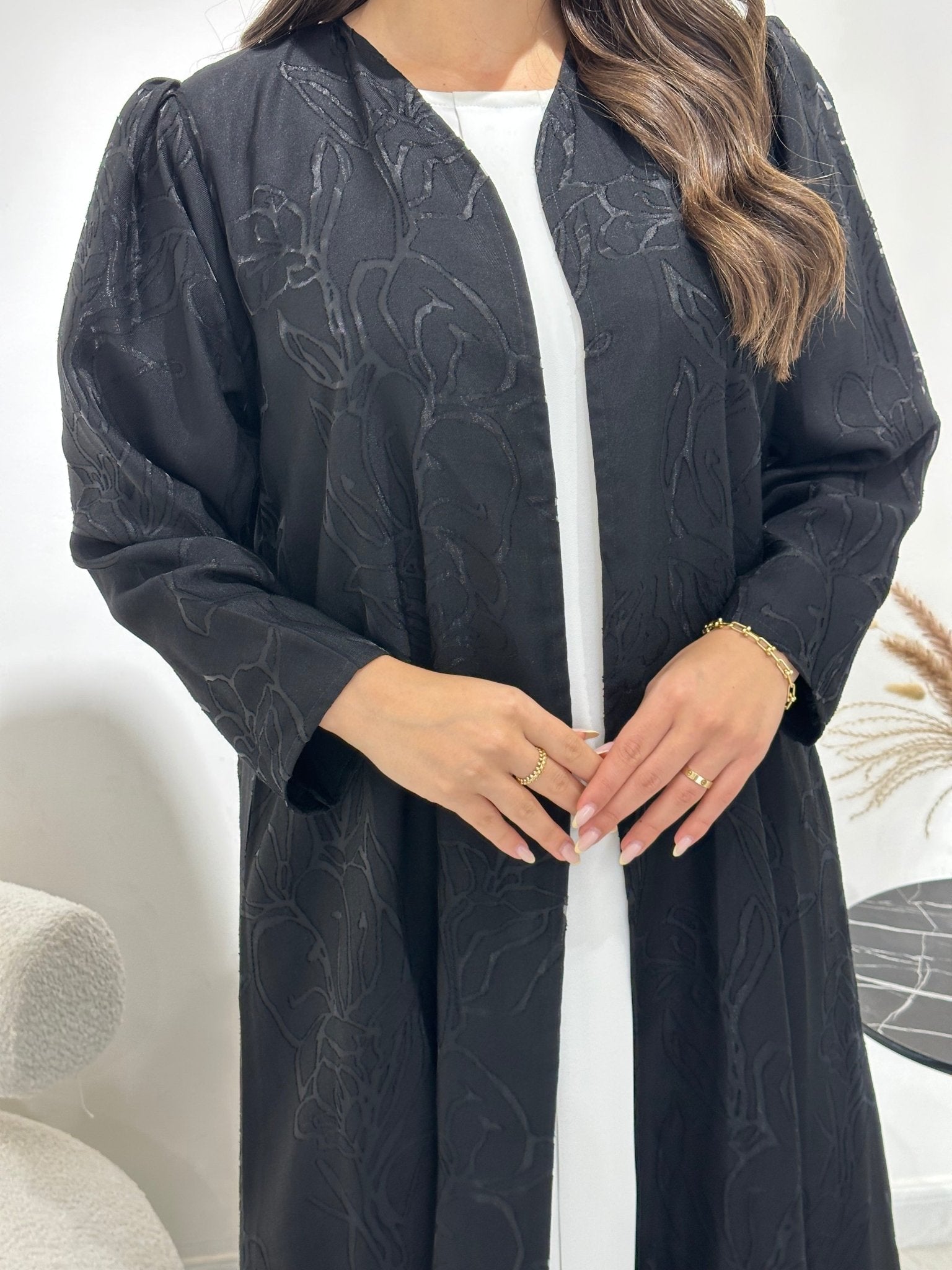 C 1353 Black Floral Abaya
