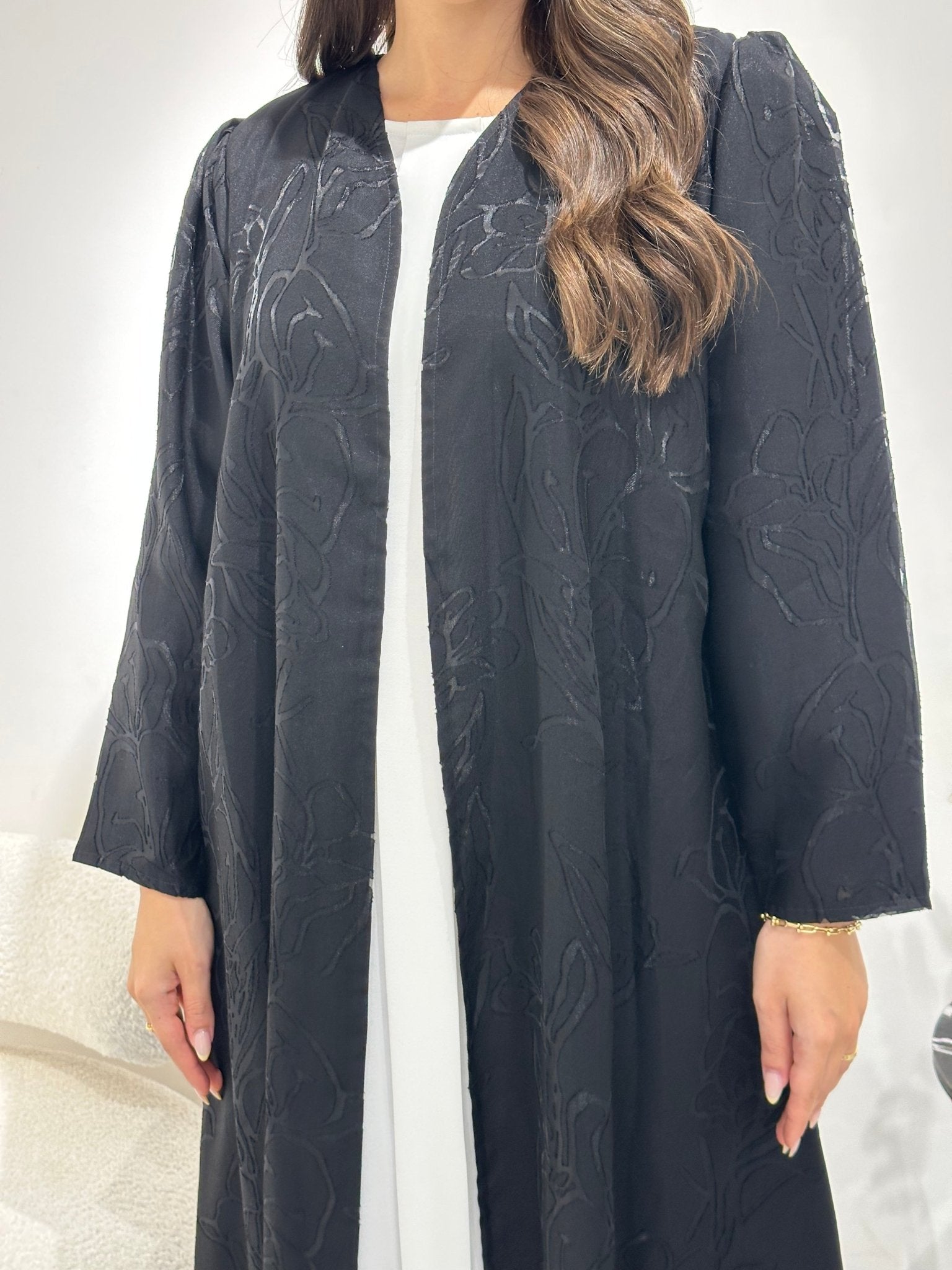 C 1353 Black Floral Abaya