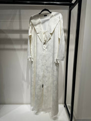 C 1416 - 05 White Coat Abaya