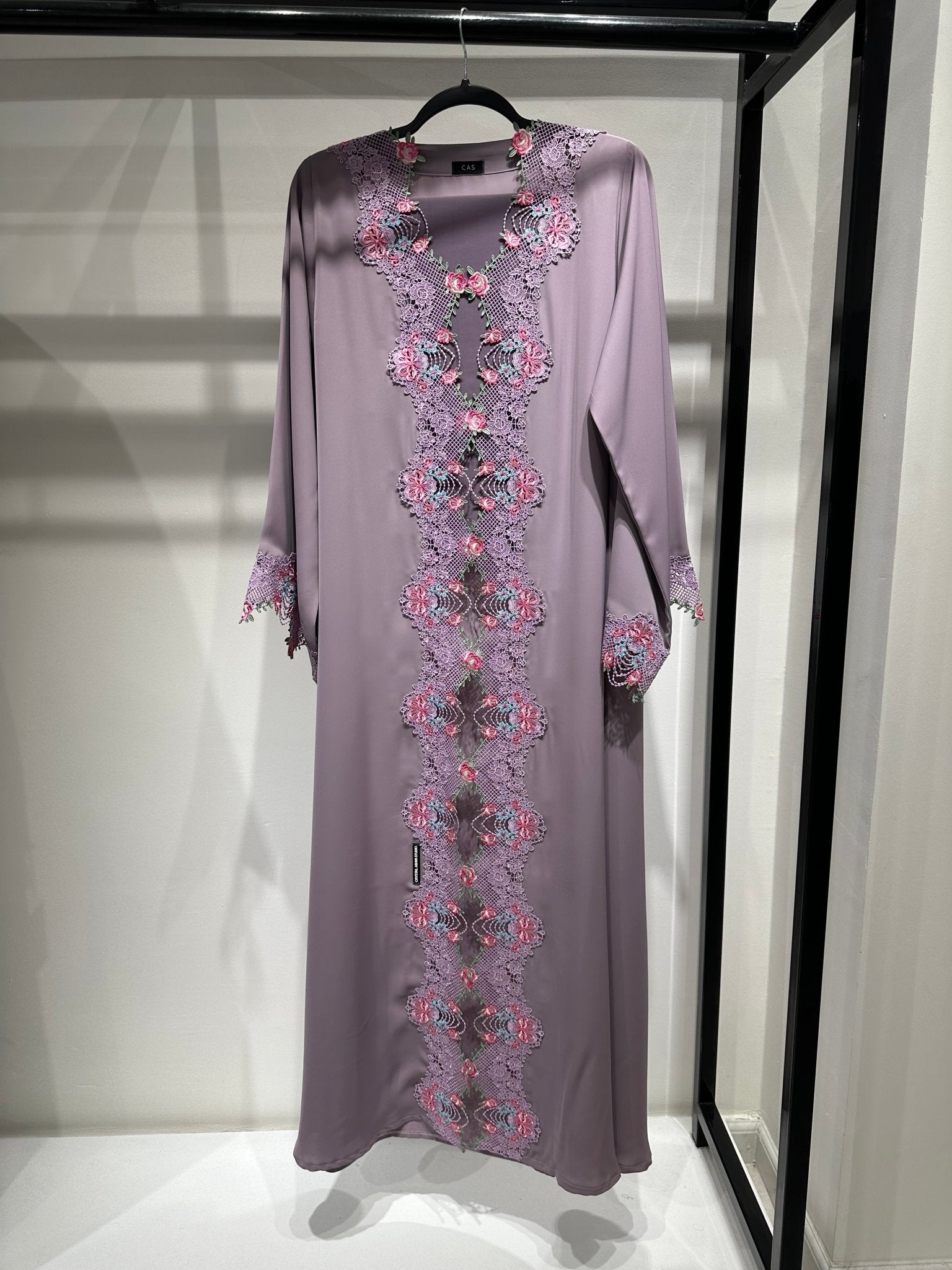C 1418 - 03 Lavender Floral Lace Abaya