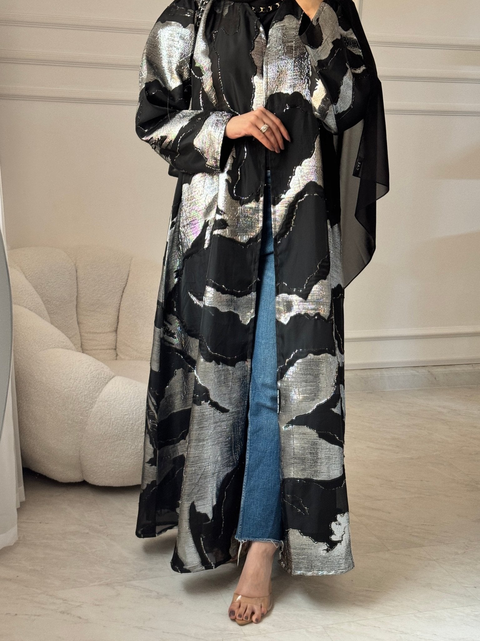 C 1457 Black Silver Abaya