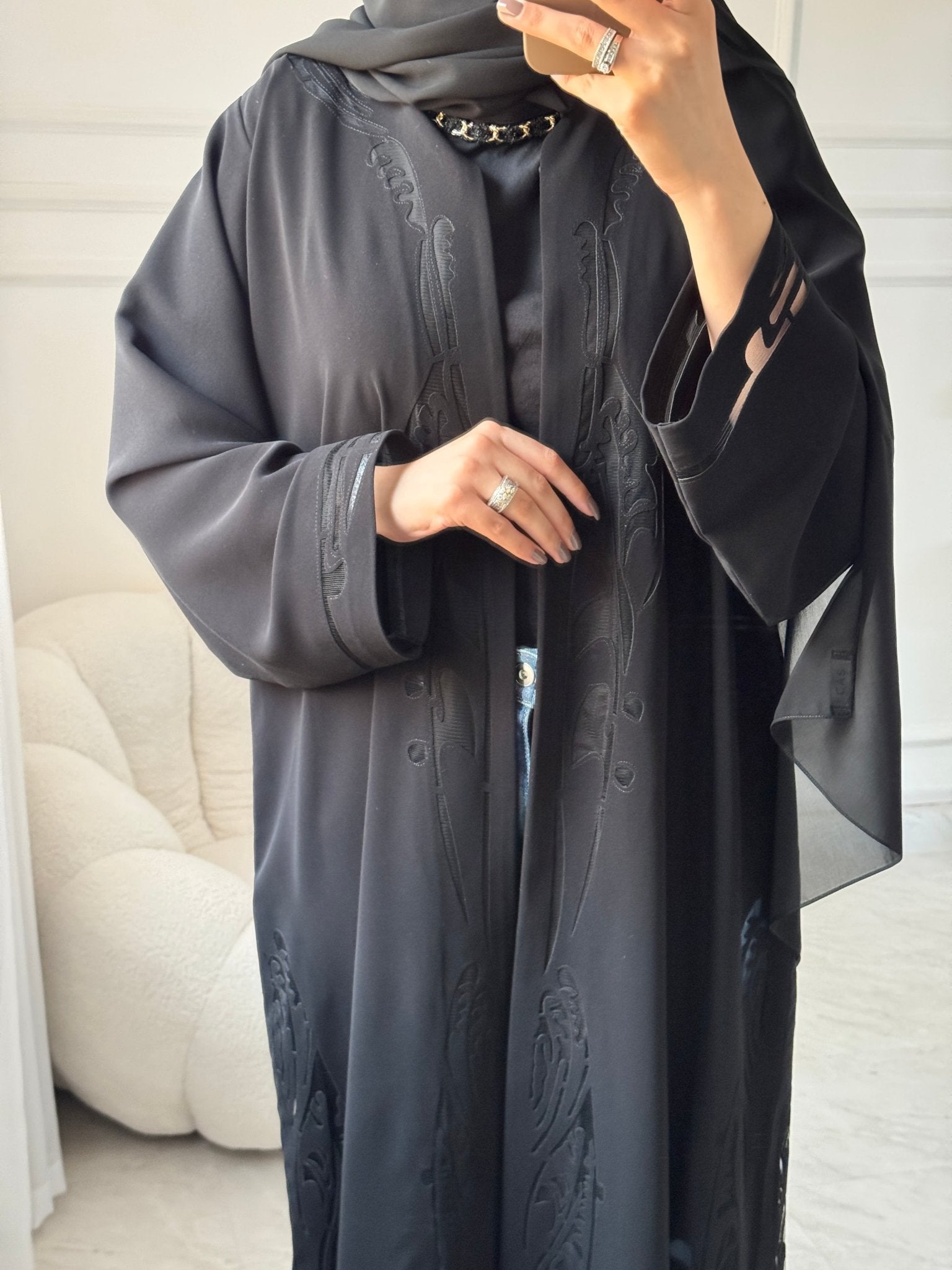 C 1459 Black Lasercut Abaya