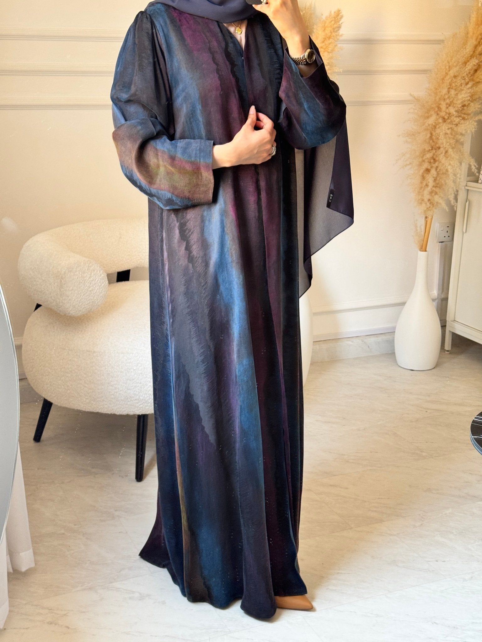 C 1518 - 07 Magenta Navy Abaya
