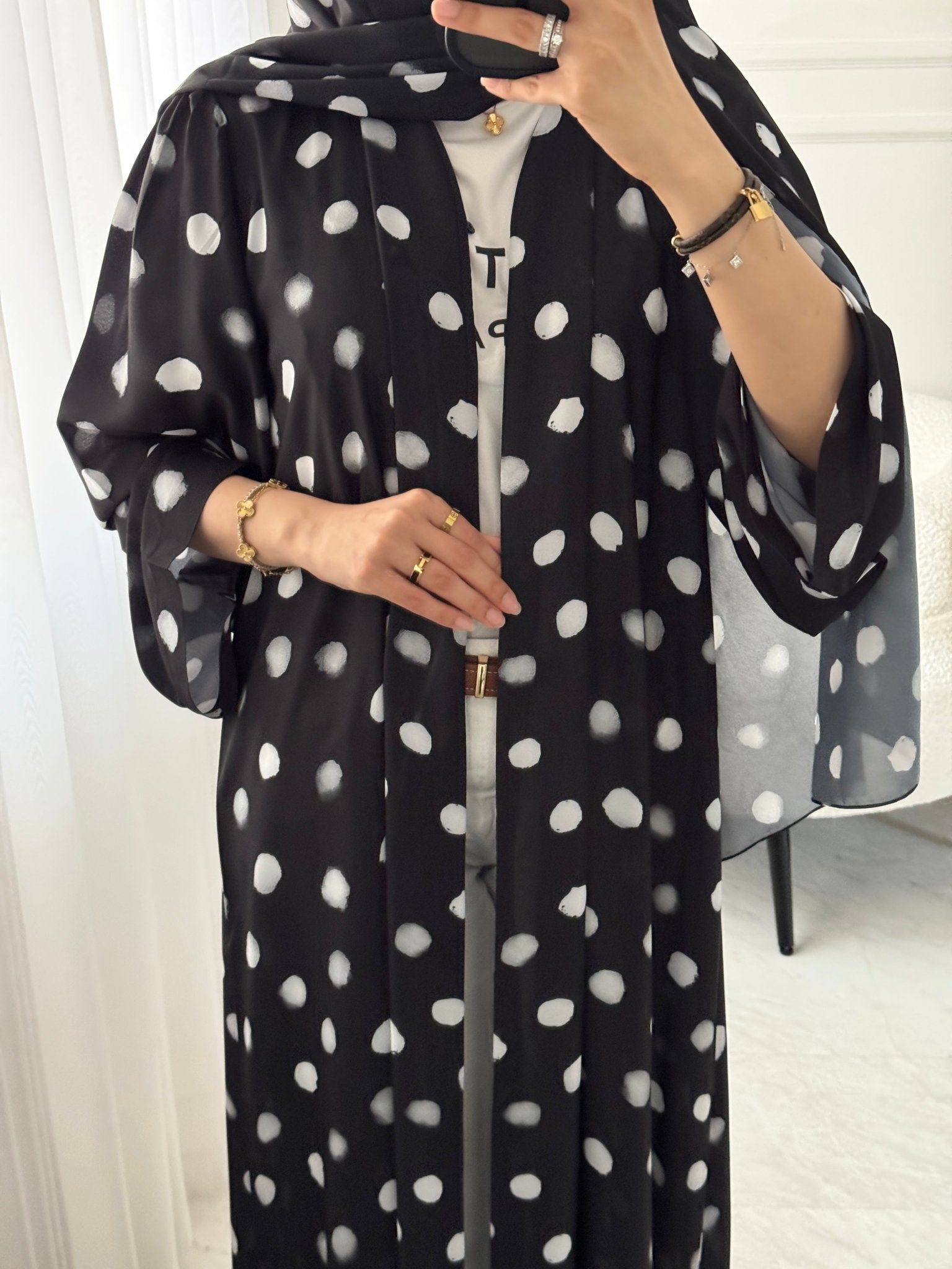 C 1528 - 01 Black Polka Dot Abaya
