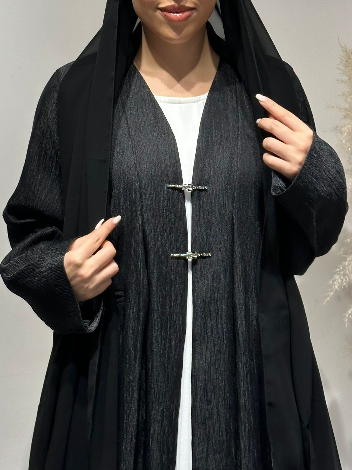 C 1630 Black Abaya