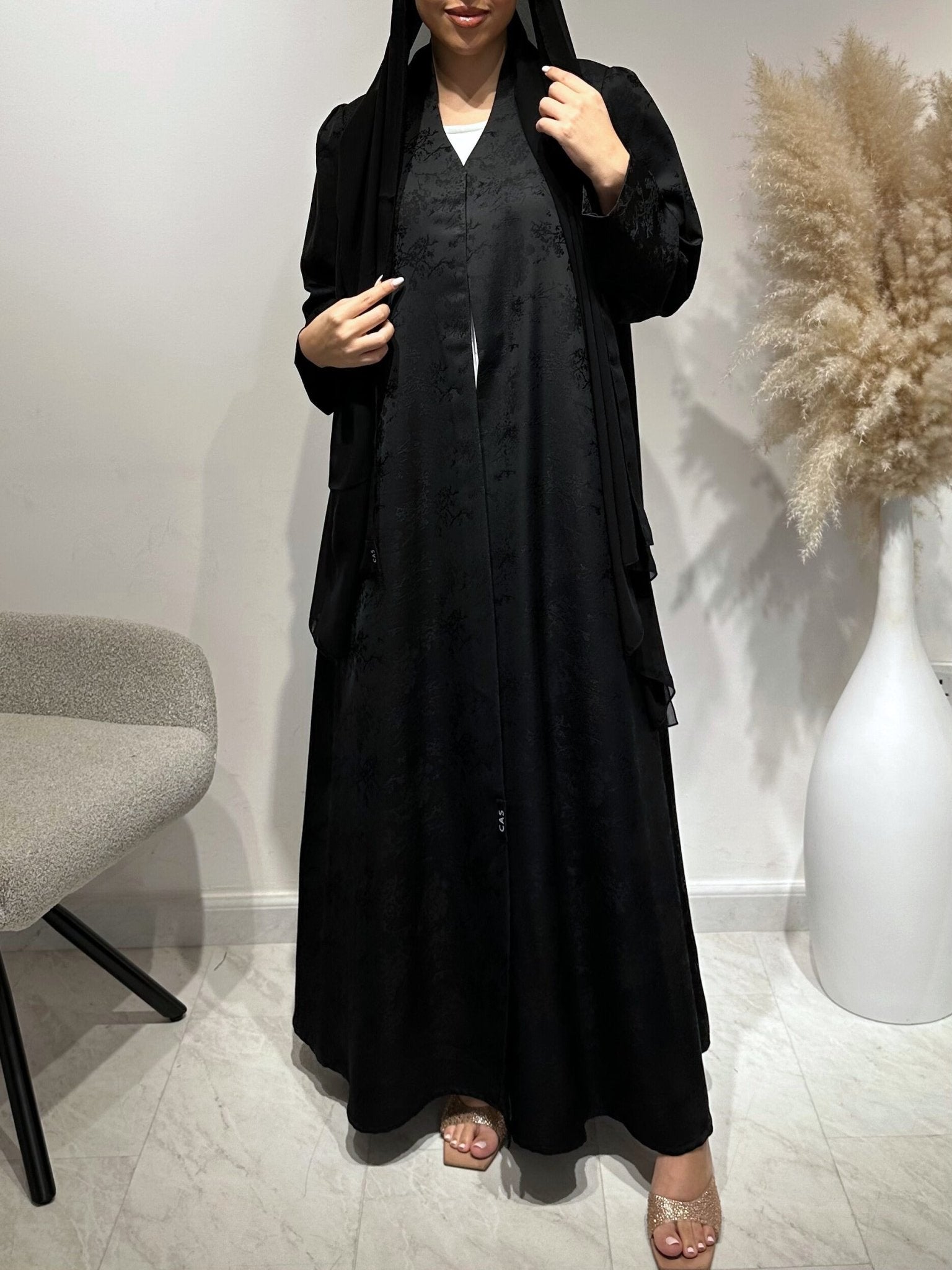 C 1632 Black Printed Abaya
