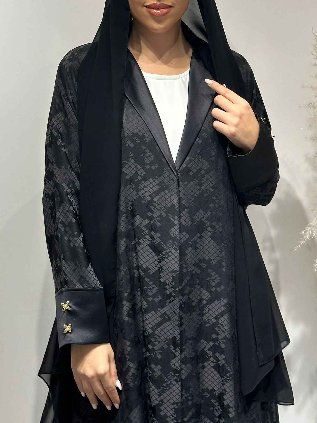 C 1639 Black Coat Abaya