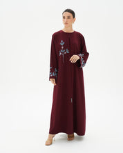 C 1712 Sheikha Abaya