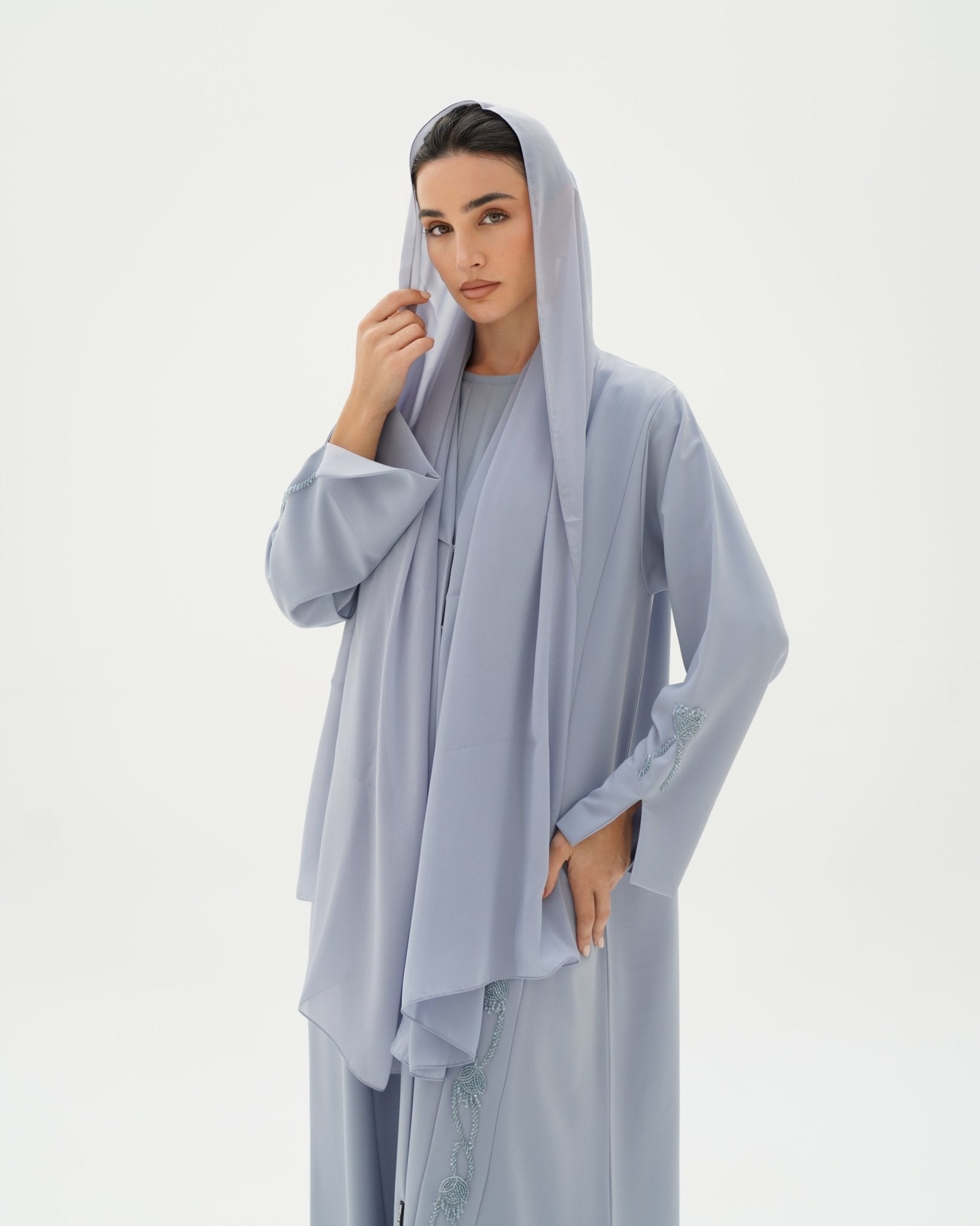 C 1713 Suhaila Abaya