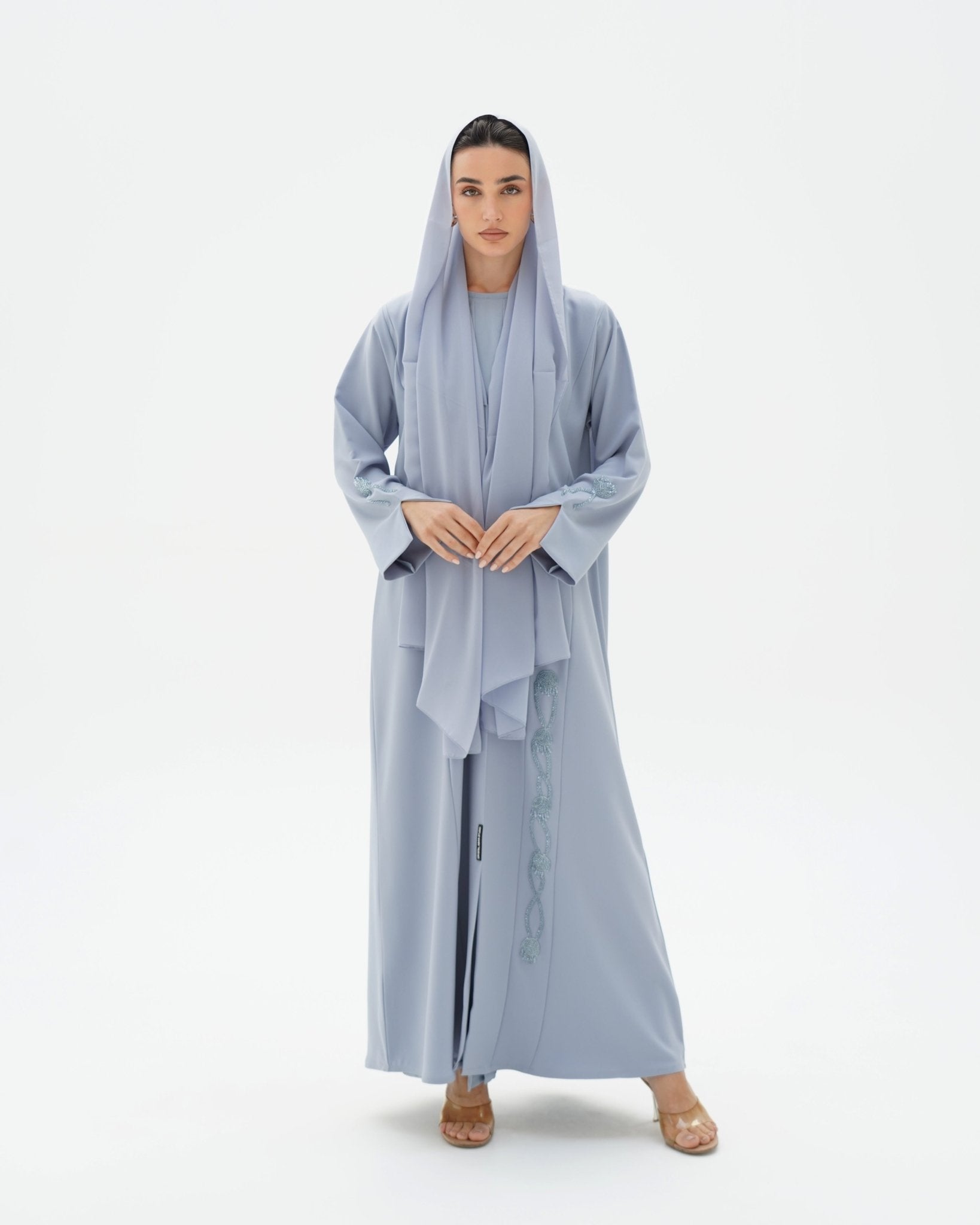 C 1713 Suhaila Abaya