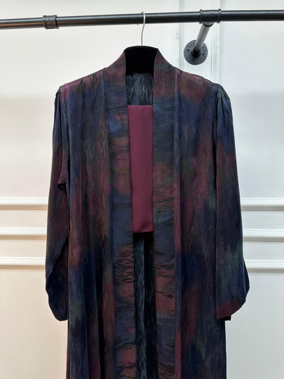 C 1902 Premium Crimson Blue Abaya