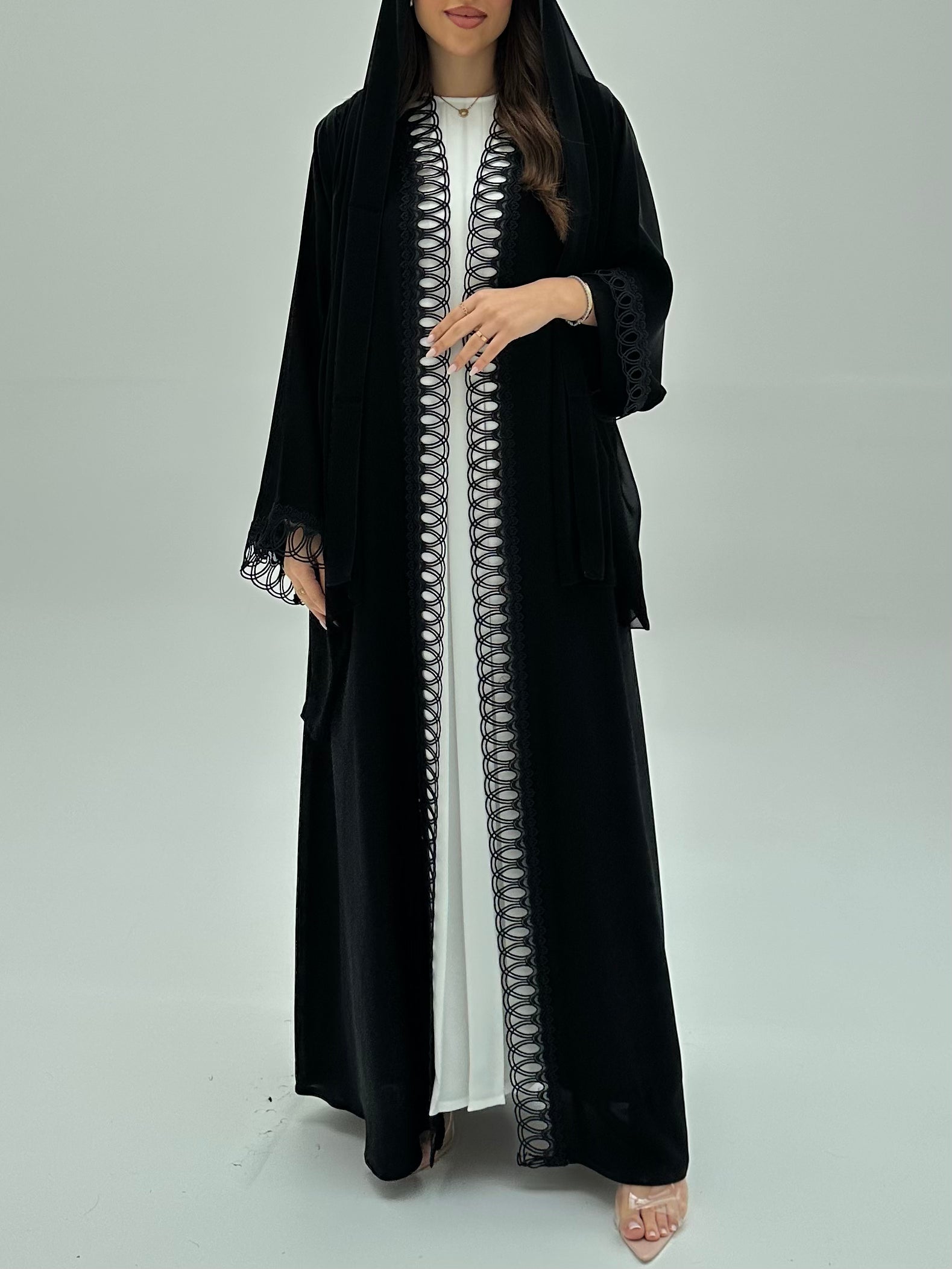 C 1945 Black Lace Abaya