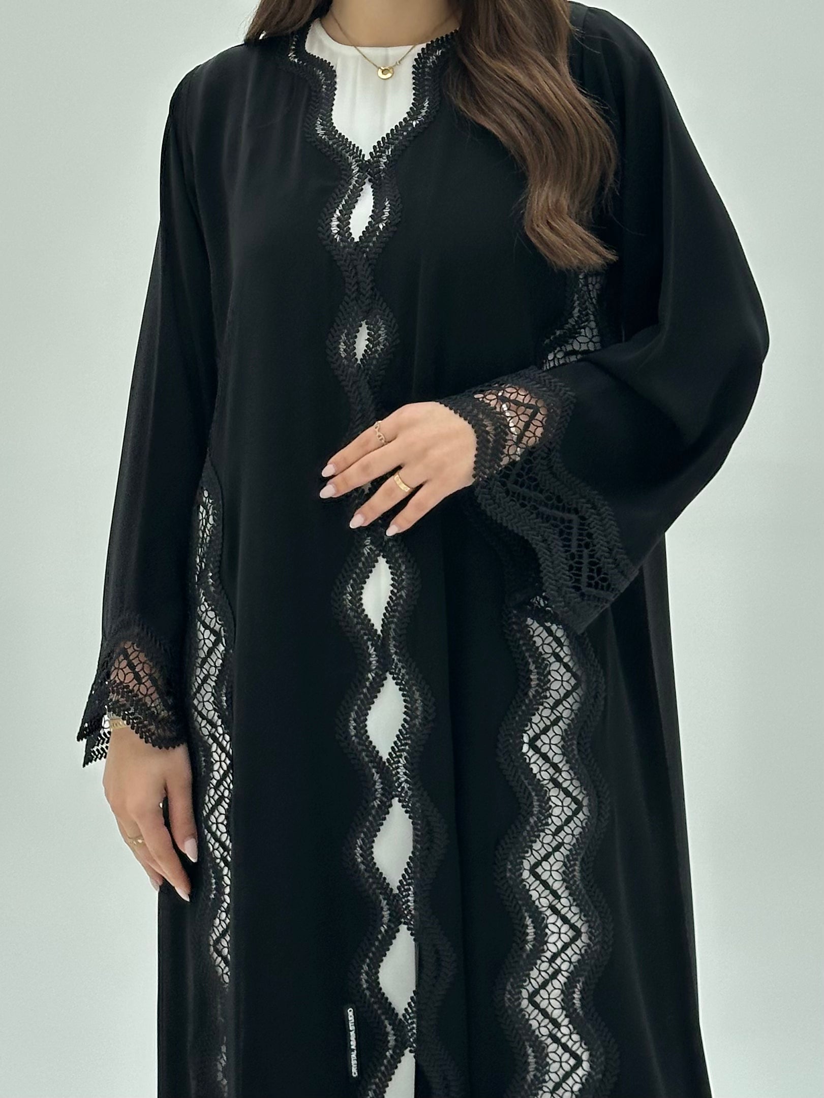 C 1946 Black Lace Abaya