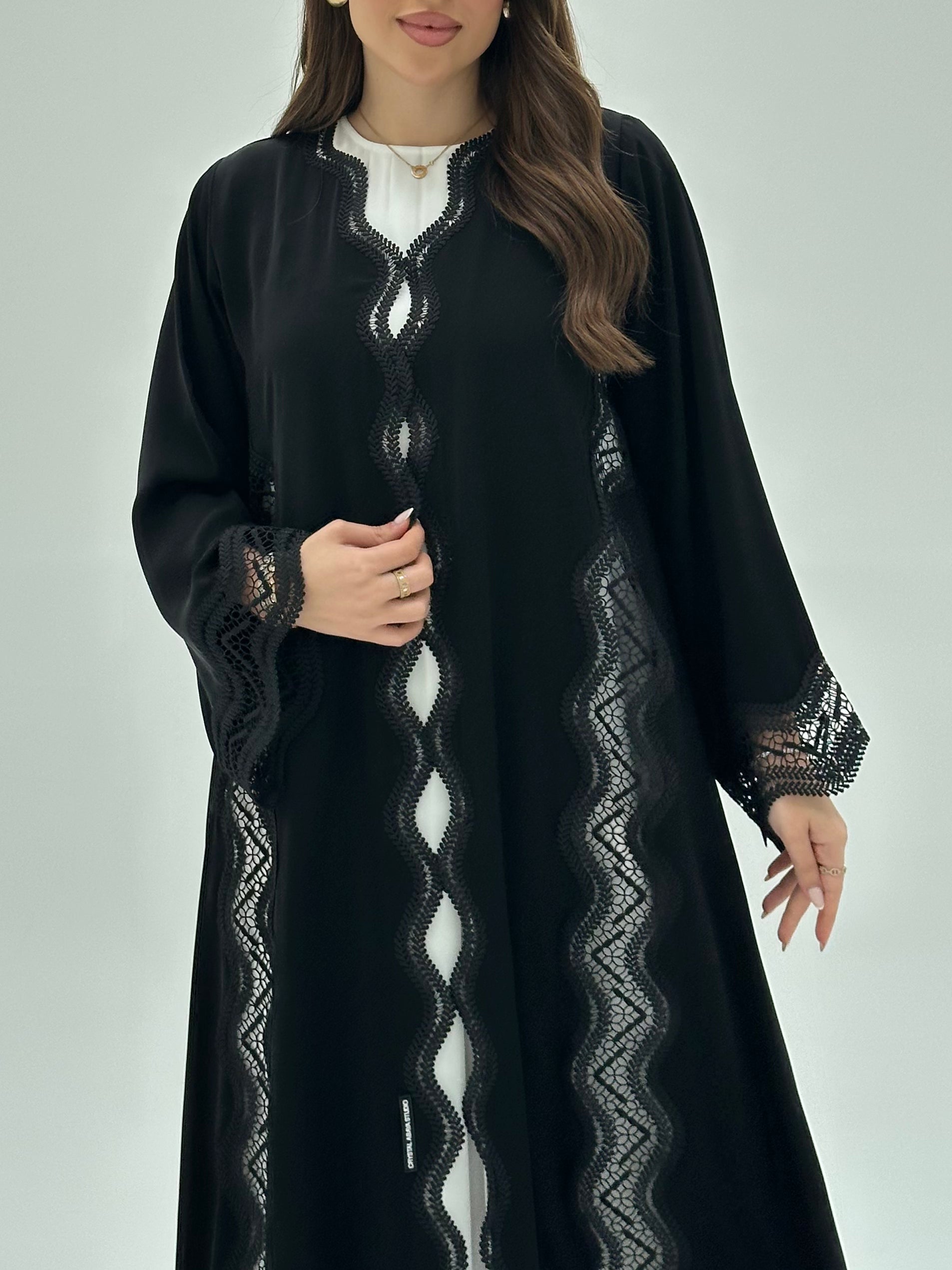 C 1946 Black Lace Abaya