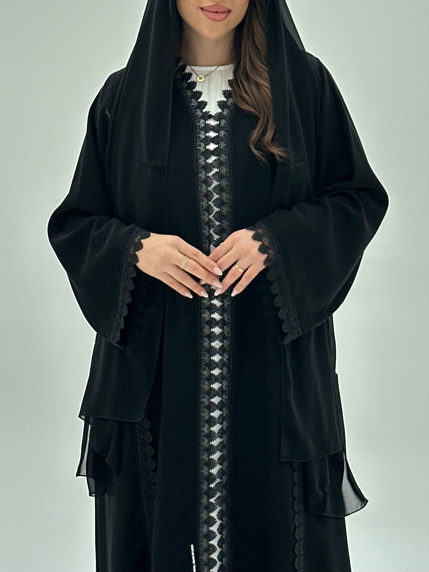 C 1953 Black Lace Abaya