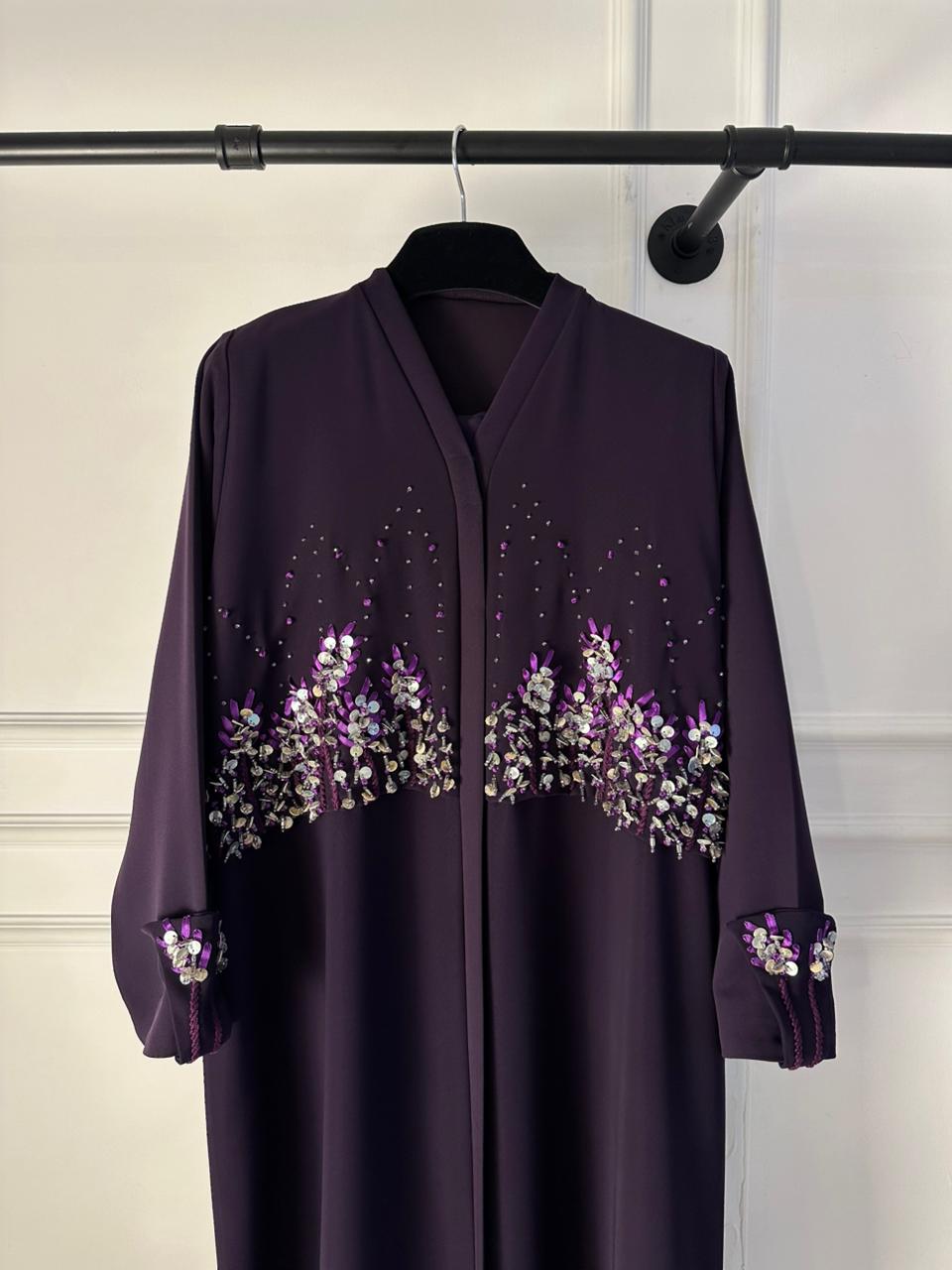 C 1972 Plum Purple Beaded Abaya