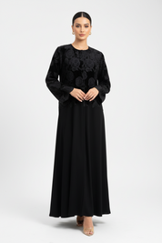 C 1978 Black Velvet Rose Dantel Abaya