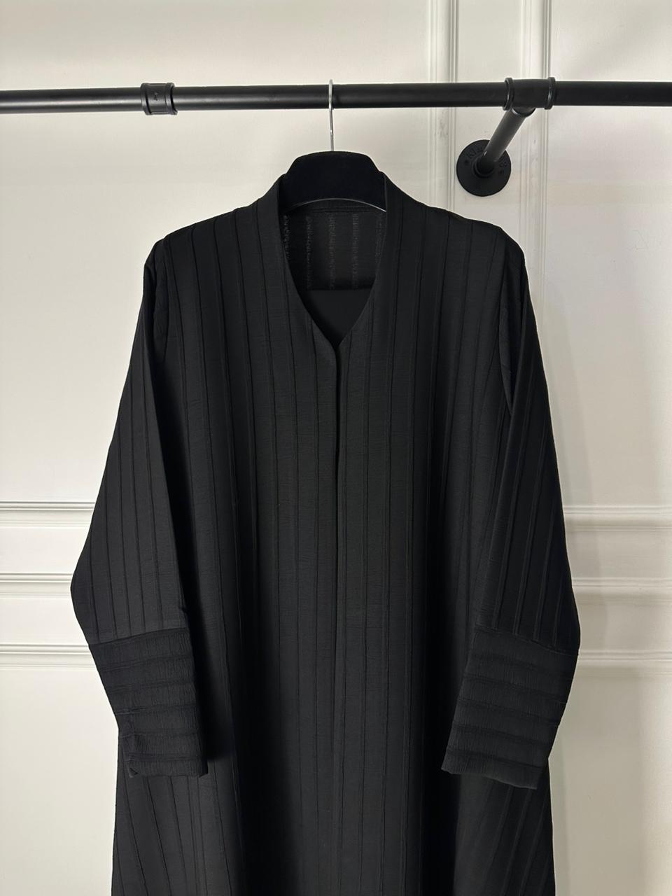 C 1986 Black Lined Abaya