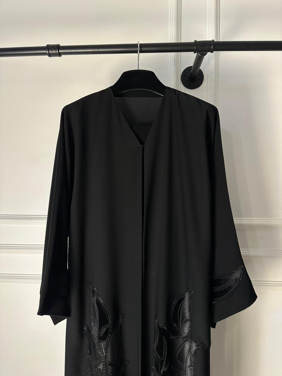 C 2040 Black Leafy Crystal Abaya