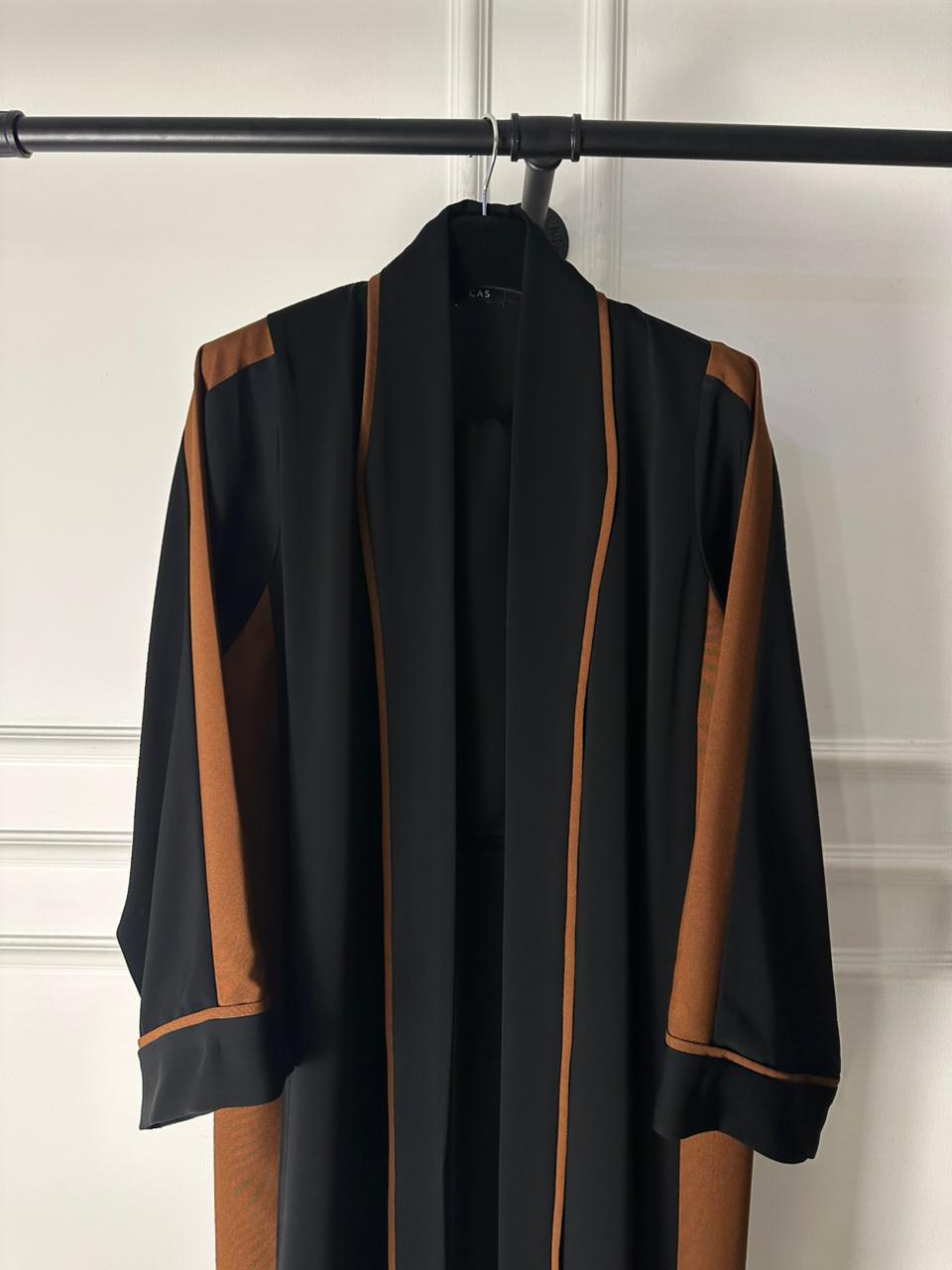 C 2046 Black Brown Abaya