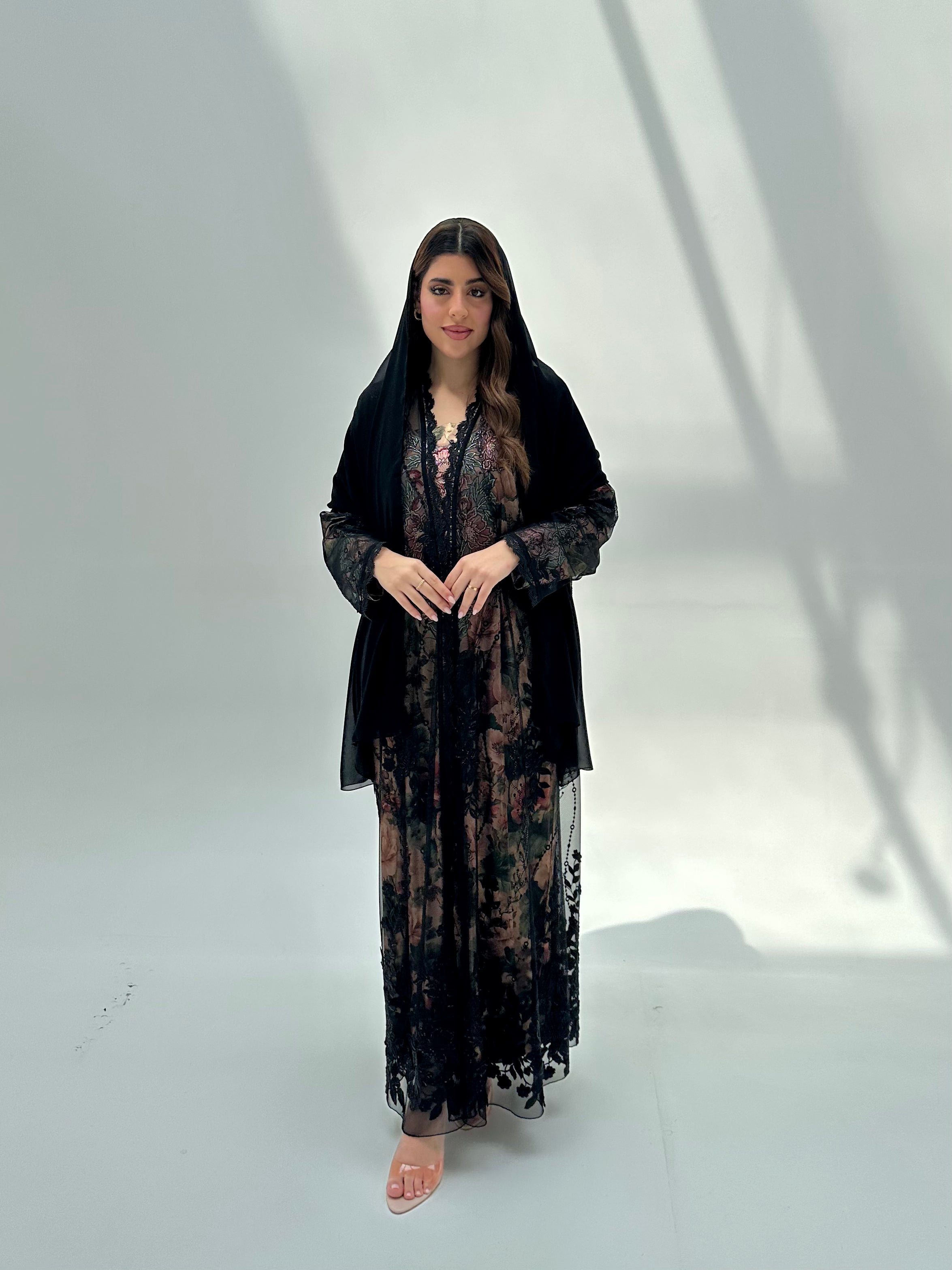 C 2060 Black Lace Abaya