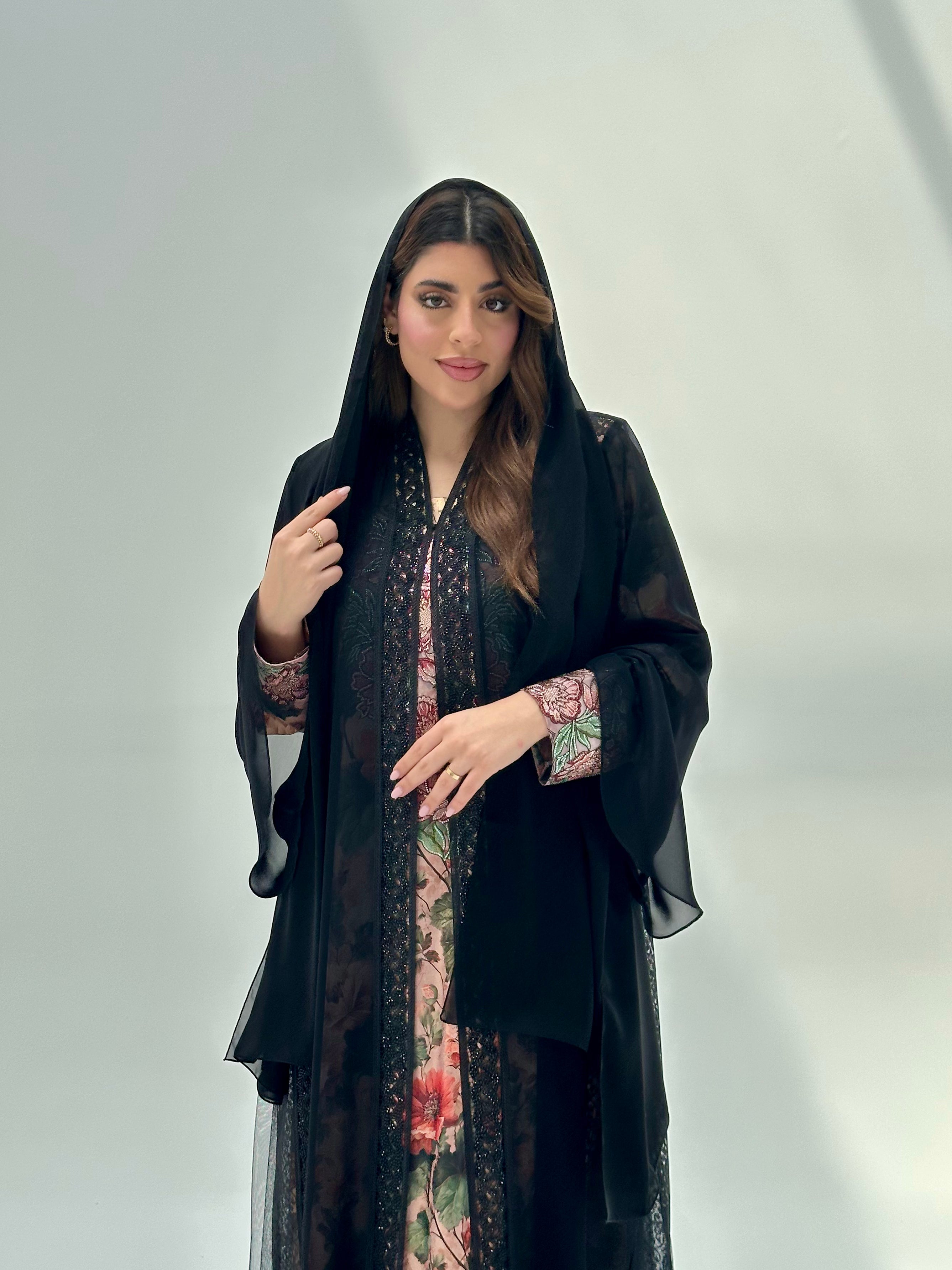 C 2064 Black Lace Abaya