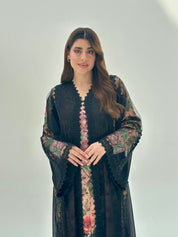 C 2070 Black Lace Abaya