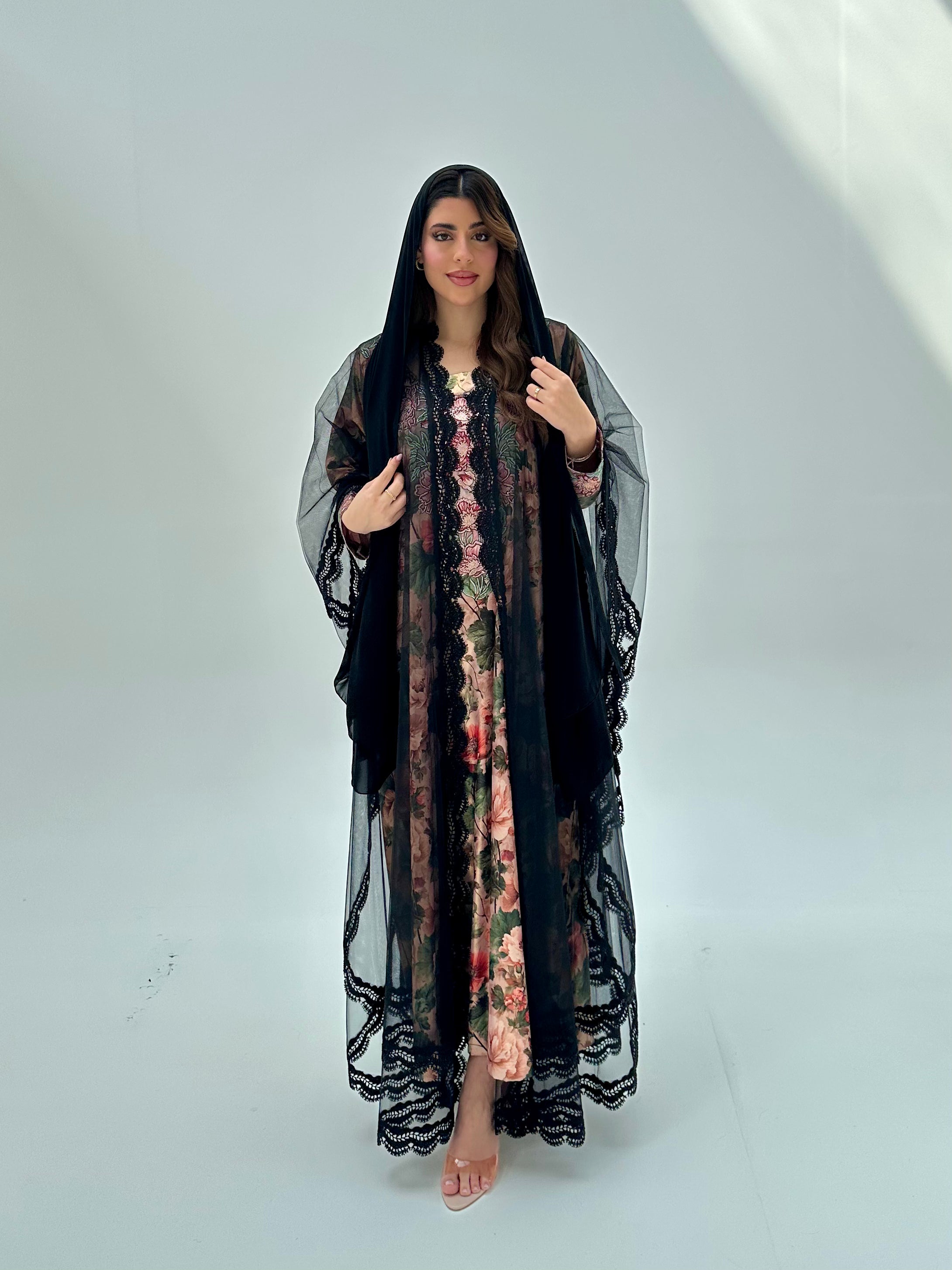 C 2073 Black Lace Abaya