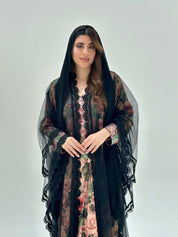 C 2073 Black Lace Abaya