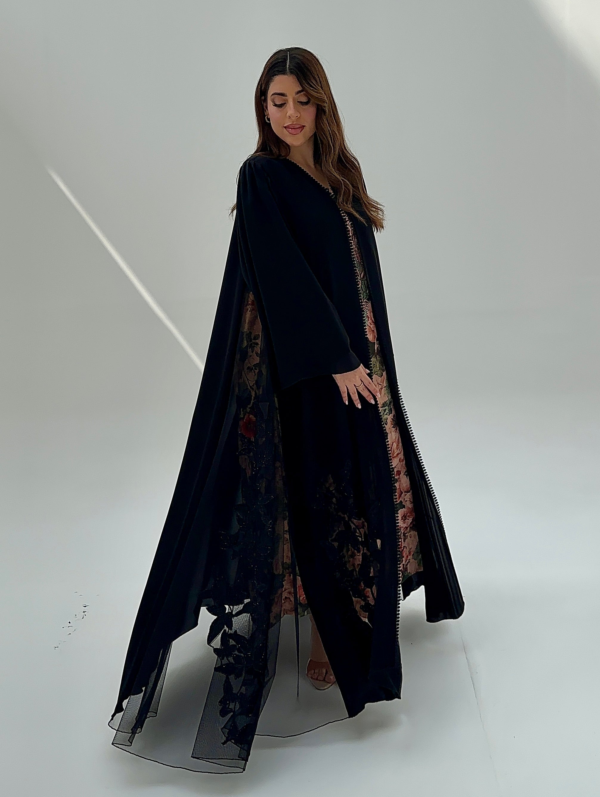 C 2074 Black Lace Abaya
