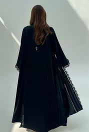 C 2076 Black Lace Abaya