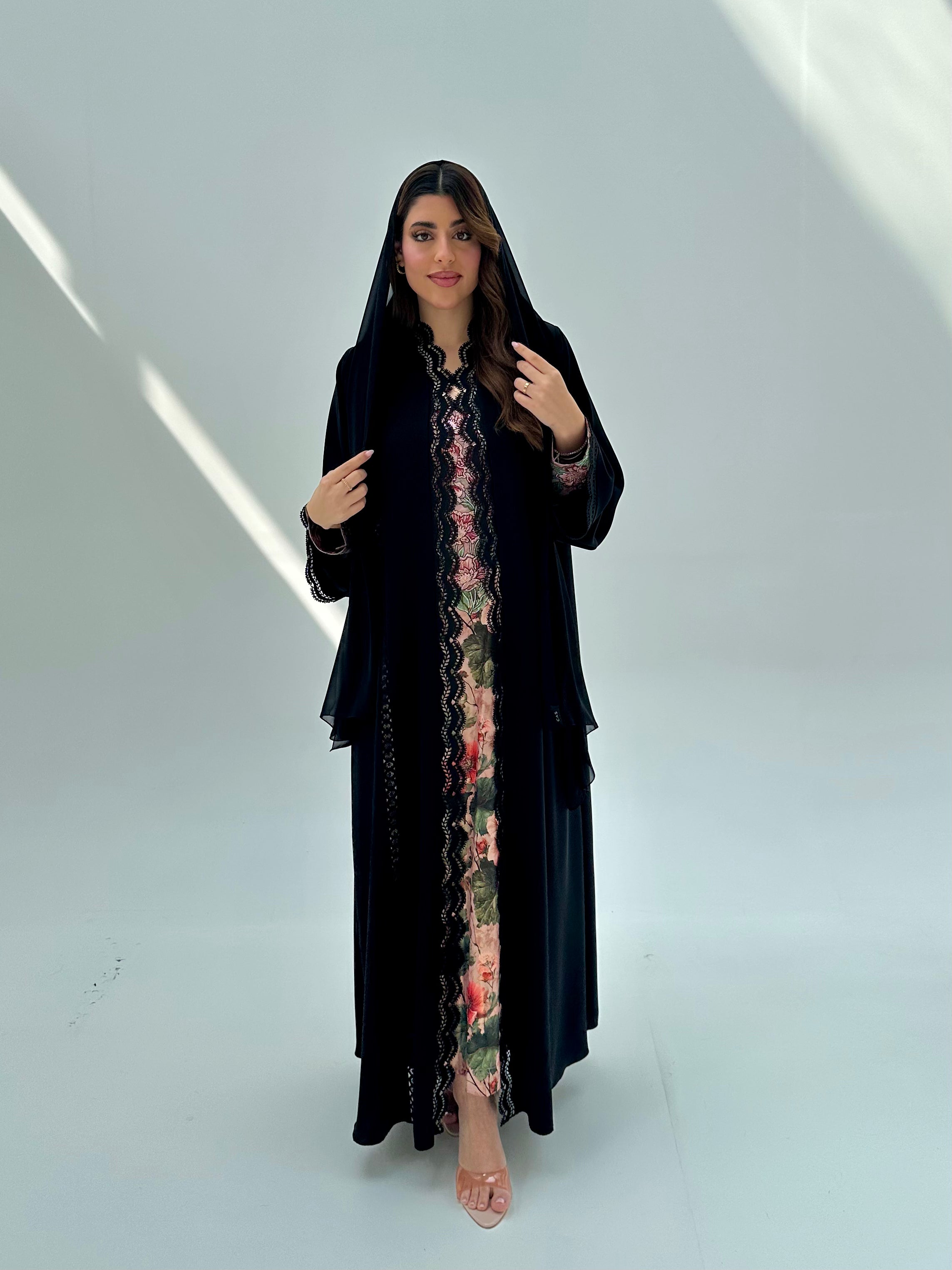C 2076 Black Lace Abaya