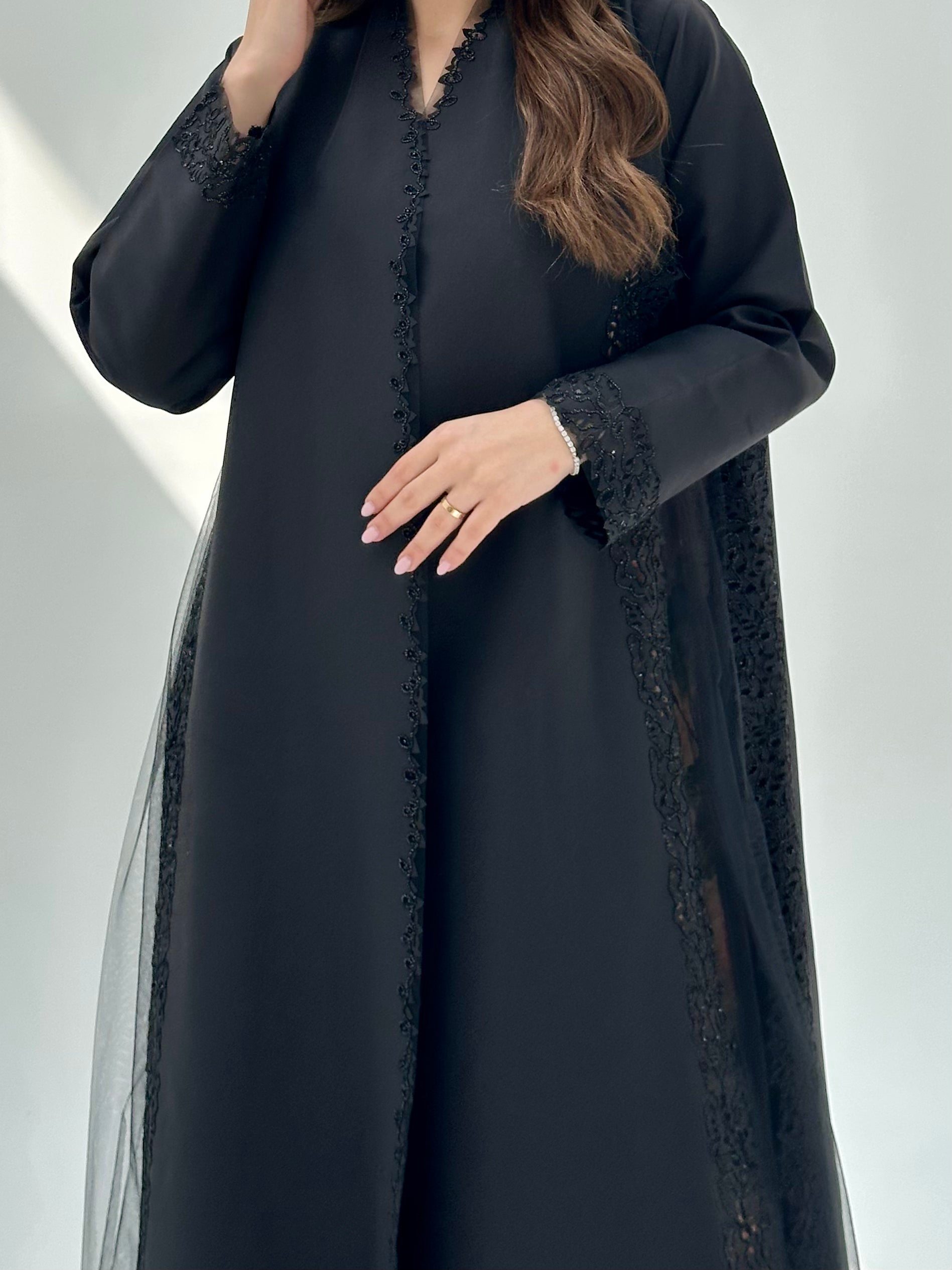 C 2079 Black Lace Abaya